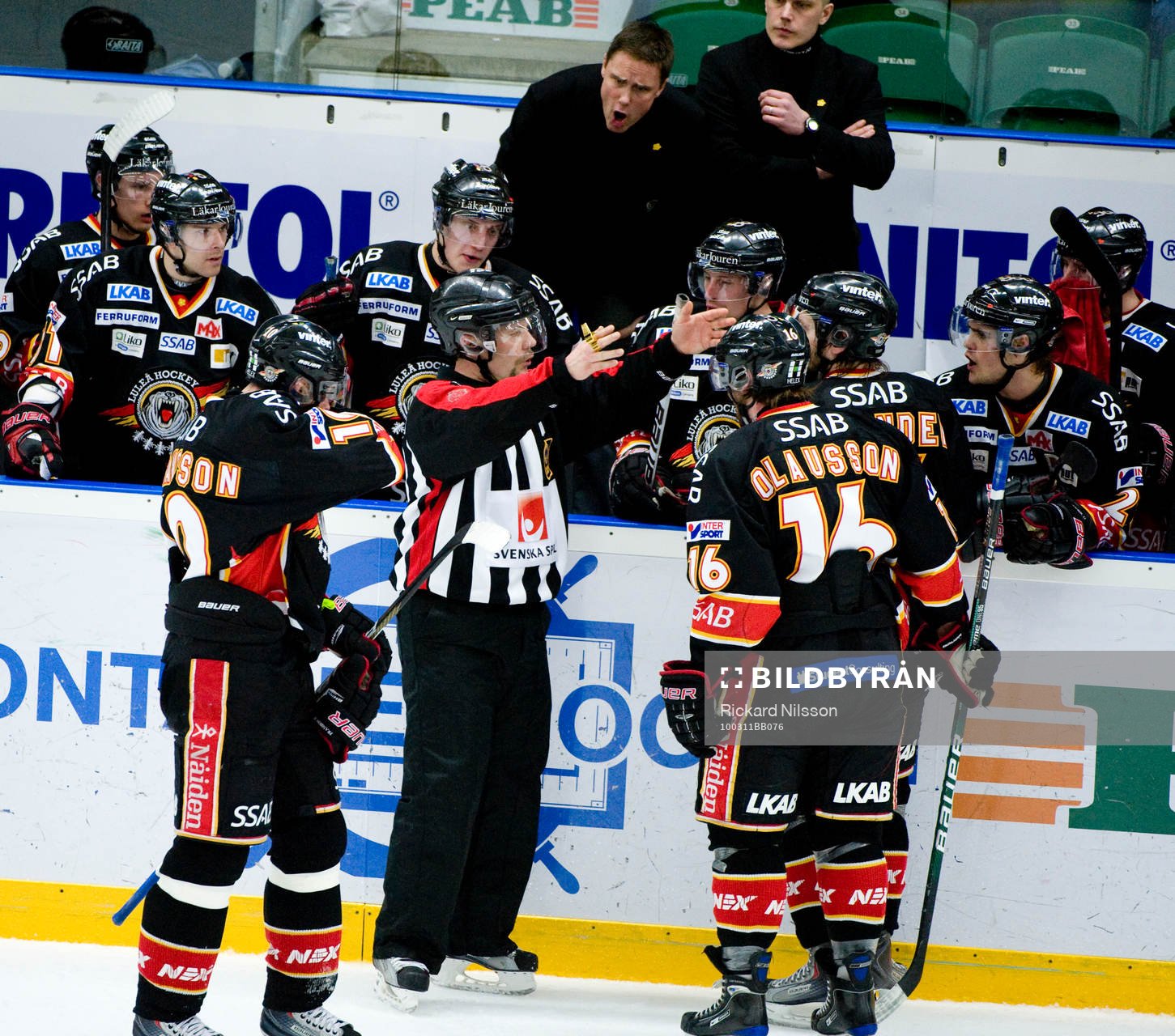 Thomas Andersson, domare, och Roger Rönnberg, tränare,