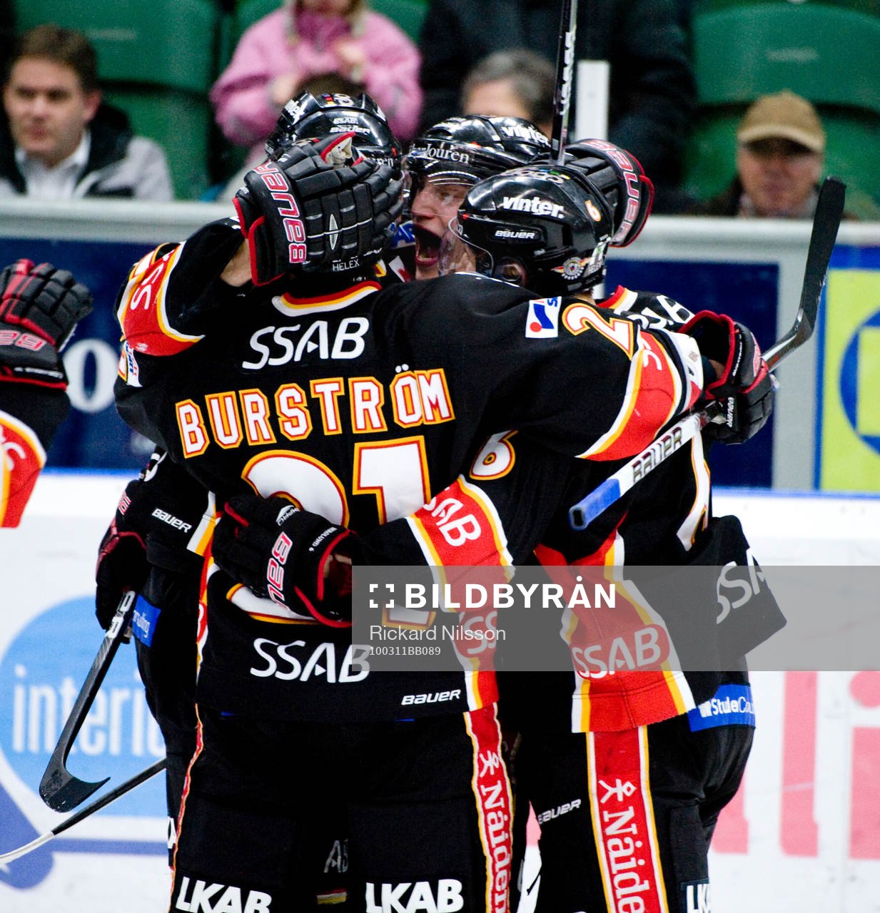 Jan Sandström, Luleå, jublar med lagkompisar