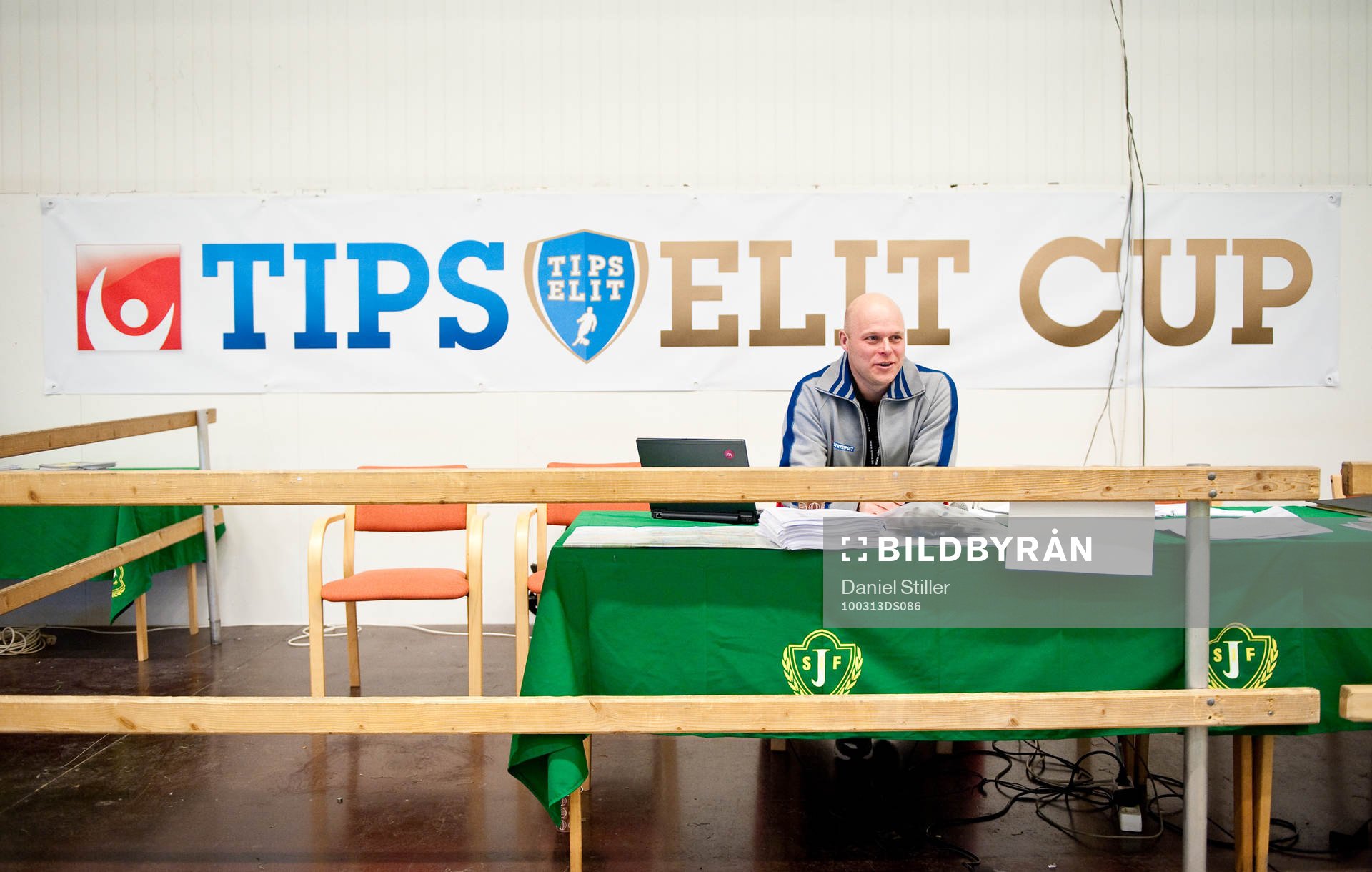 TipsElit Banderoll