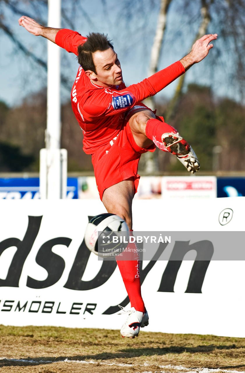Stefan Larsson