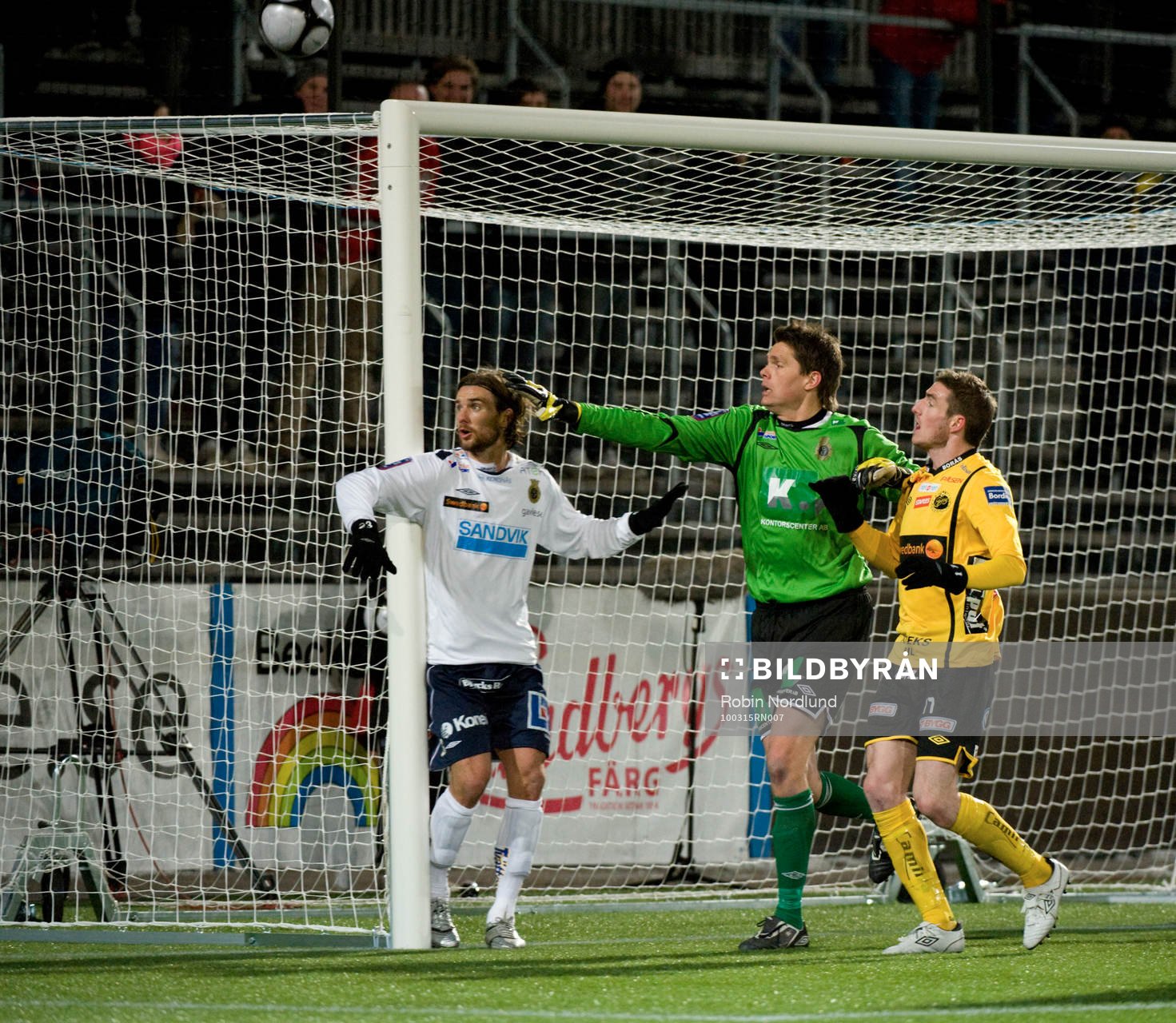 Mattias Hugosson, Målvakt Gefle och James Keene, Elfsborg