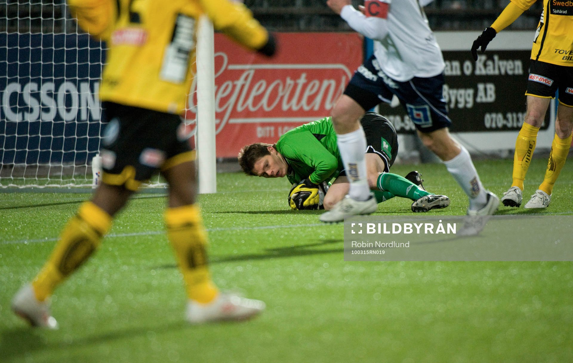 Mattias Hugosson, Målvakt Gefle räddning