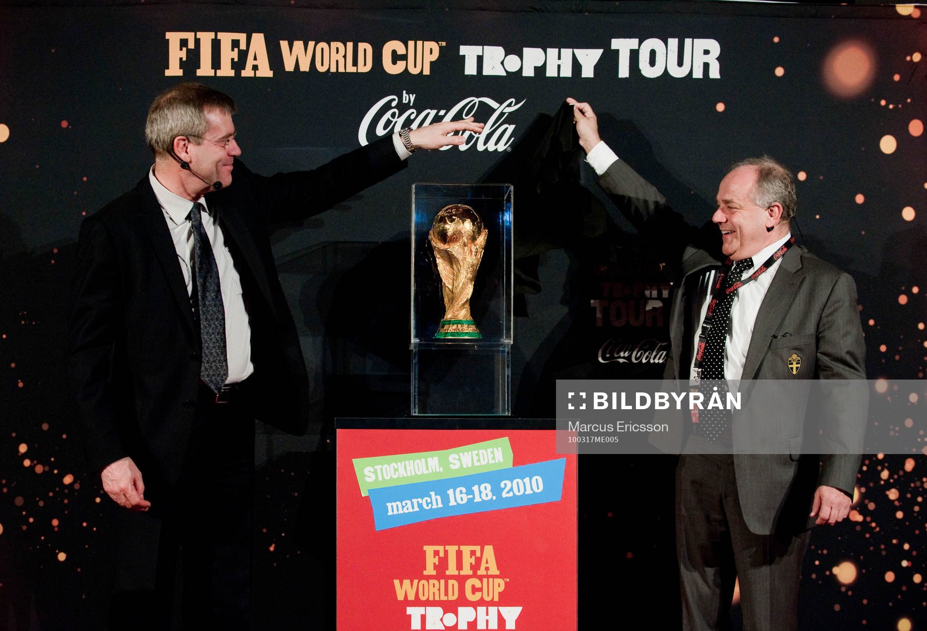  Göran Holm, VD Coca Cola och Mikael Santoft, Generalsekreterare Svenska Fotbollsförbundet (VM, Pokal, Coupe Jules Rimet)