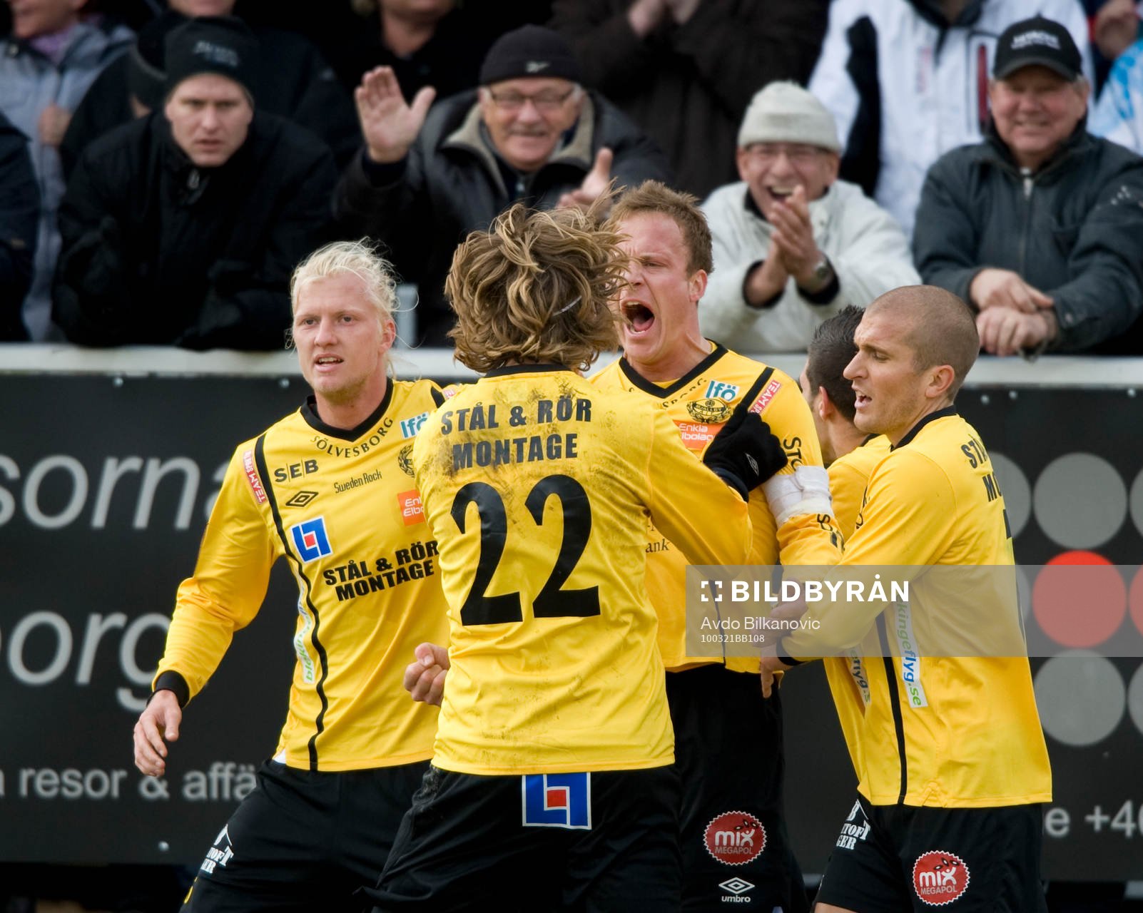 Marcus Ekenberg och Tobias Grahn, Mjällby (Jubel)