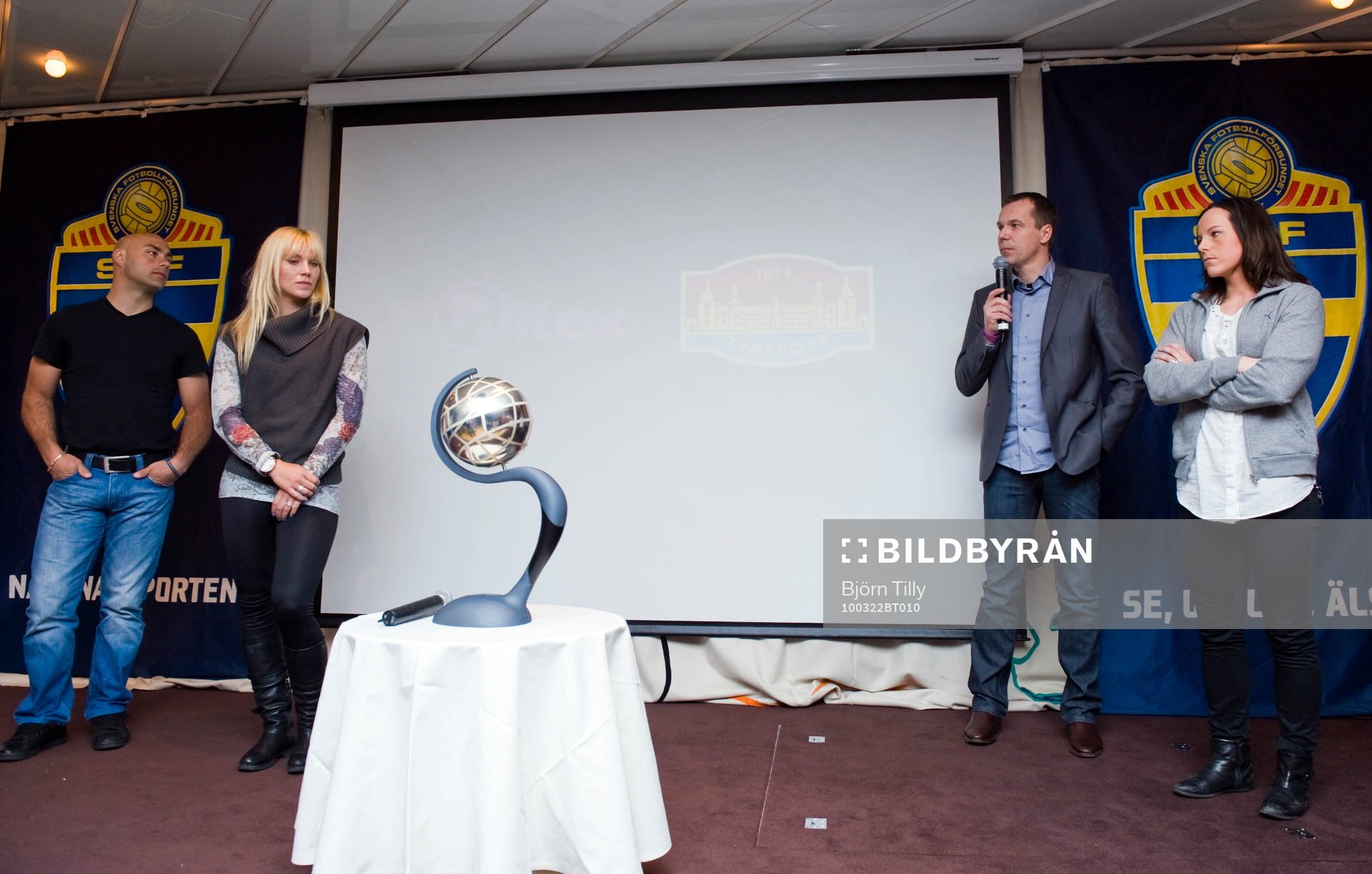 Frida Höglund, Jitex och Johanna Frisk, Tyresö