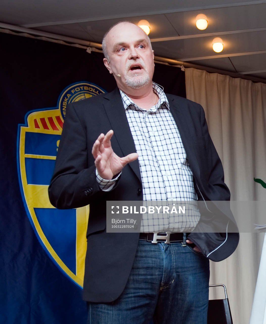 En Perlskog, konferencier