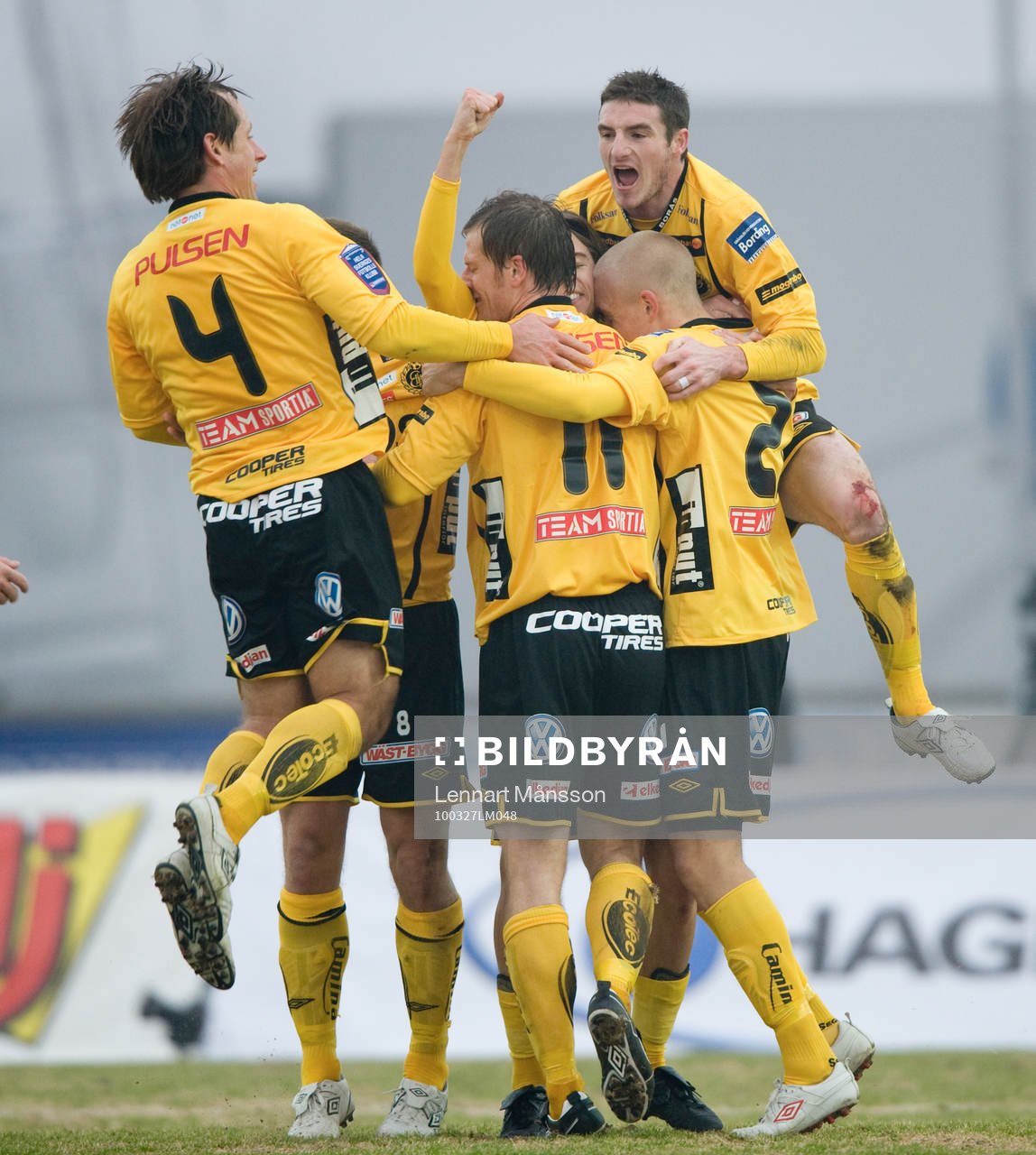 1-2 Daniel Nordmark som grattas av Anders Svensson och