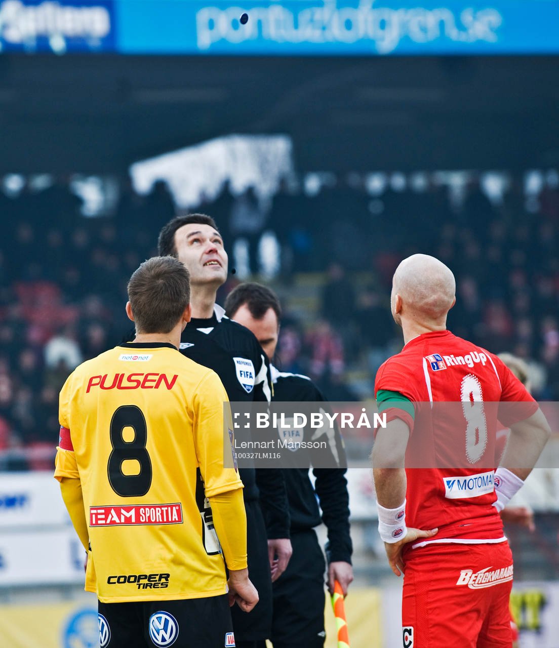 Martin Ingvarsson, domare. Slantsingling, singla slant