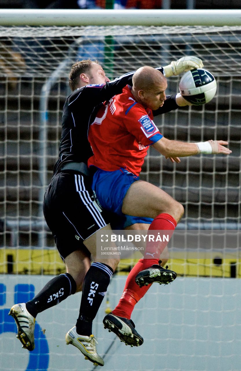 Målskytten Mattias Lindström oroar Kim Christensen