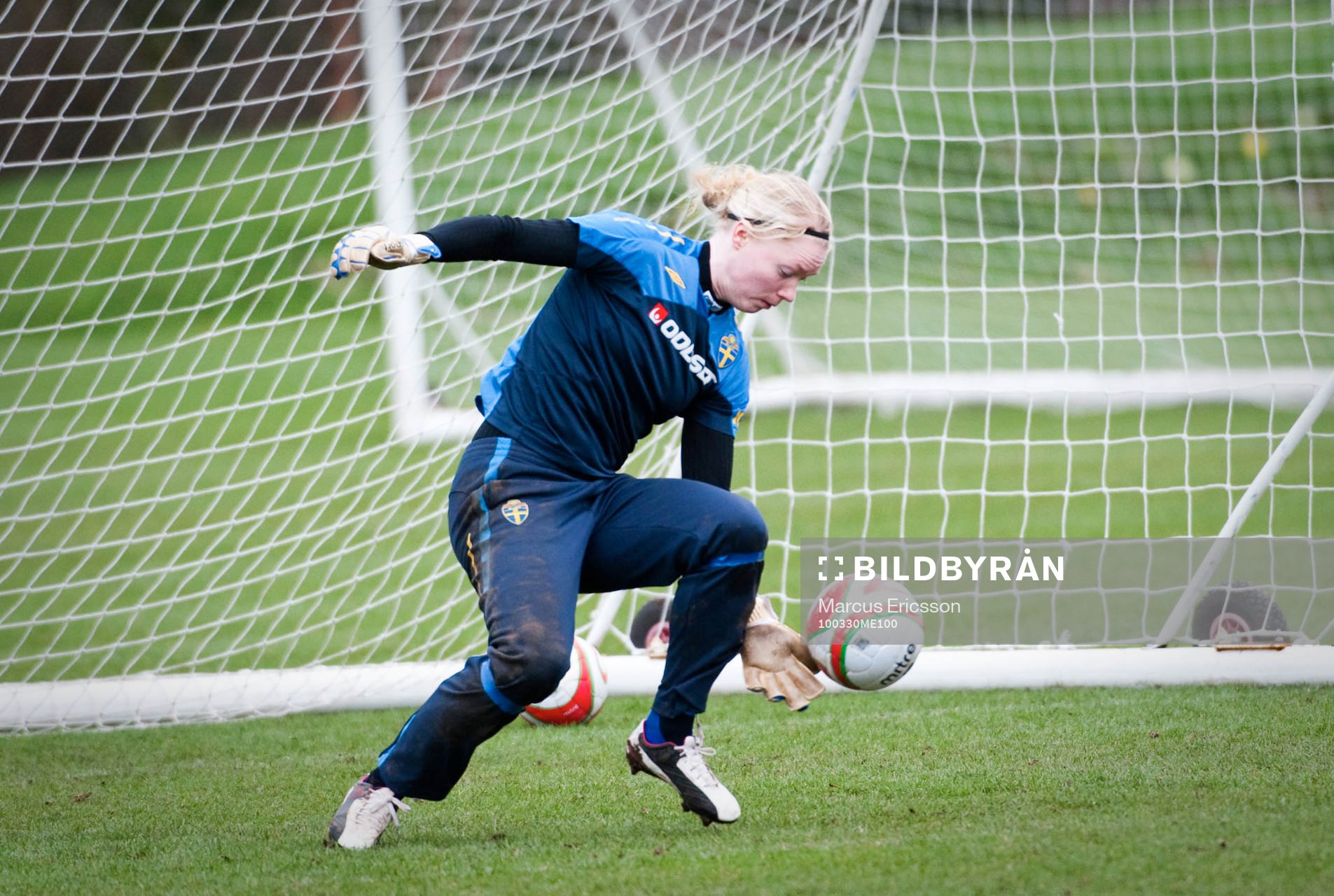 Hedvig Lindahl, målvakt