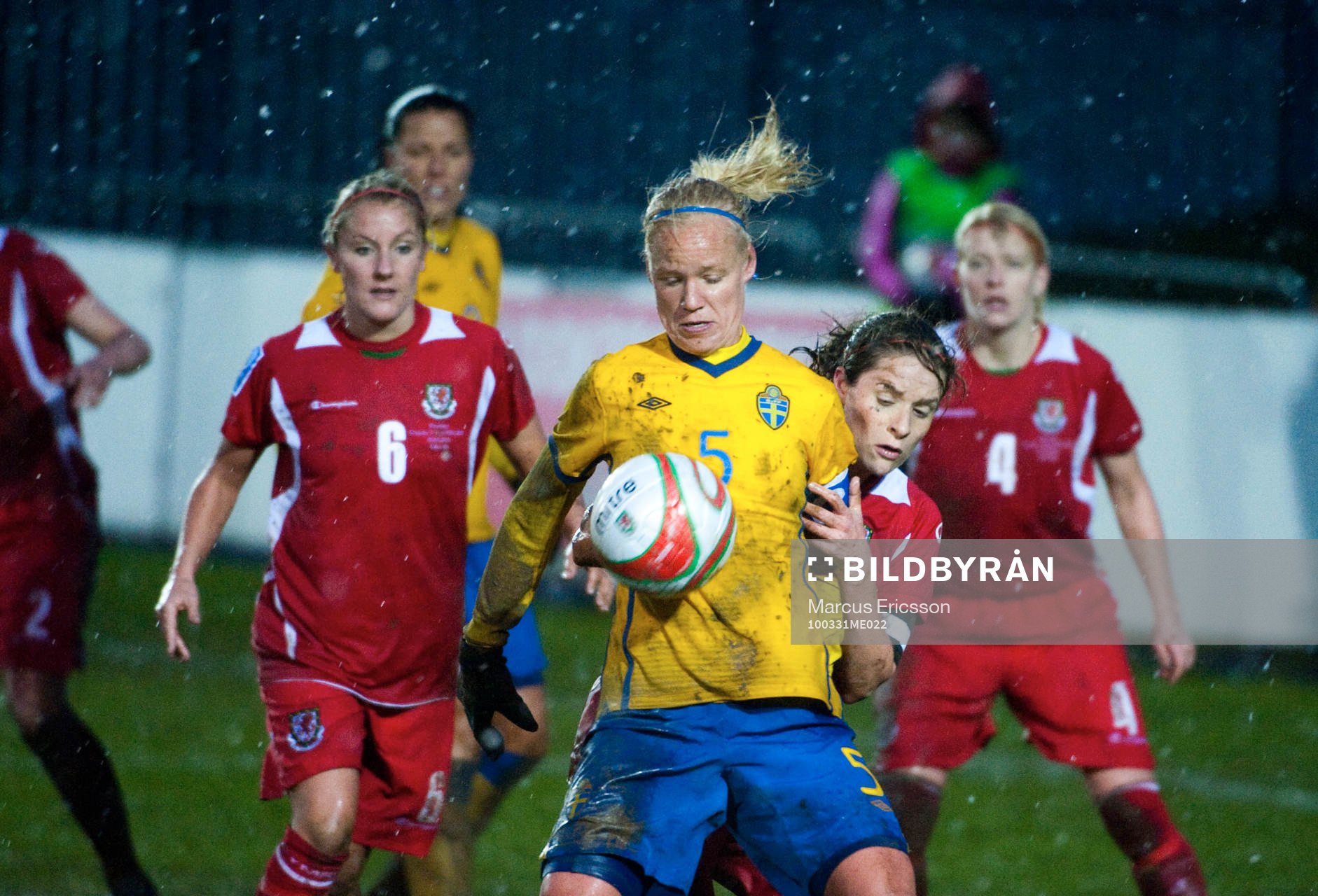 Caroline Seger, Sverige