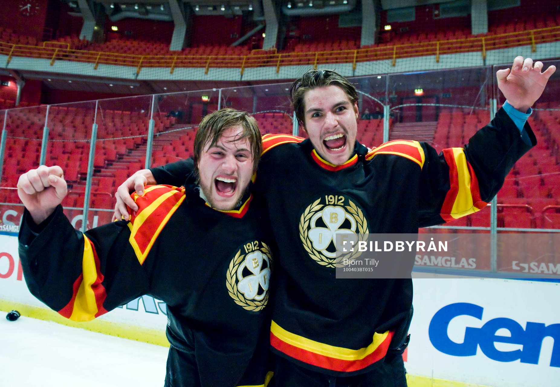 Johan Larsson och Ludvig Rensfeldt, Brynäs jubel