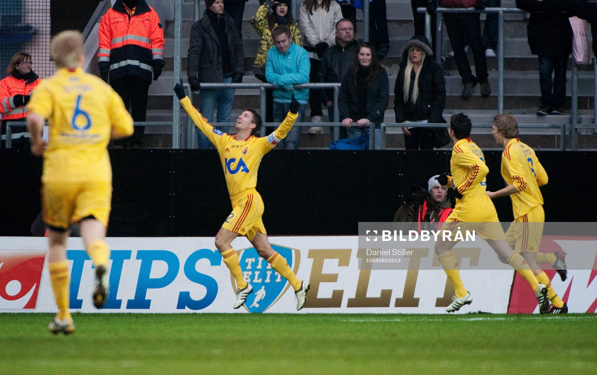 Philip Hellqvist, Djurgården, gör 1-0. Jubel. Tipselit