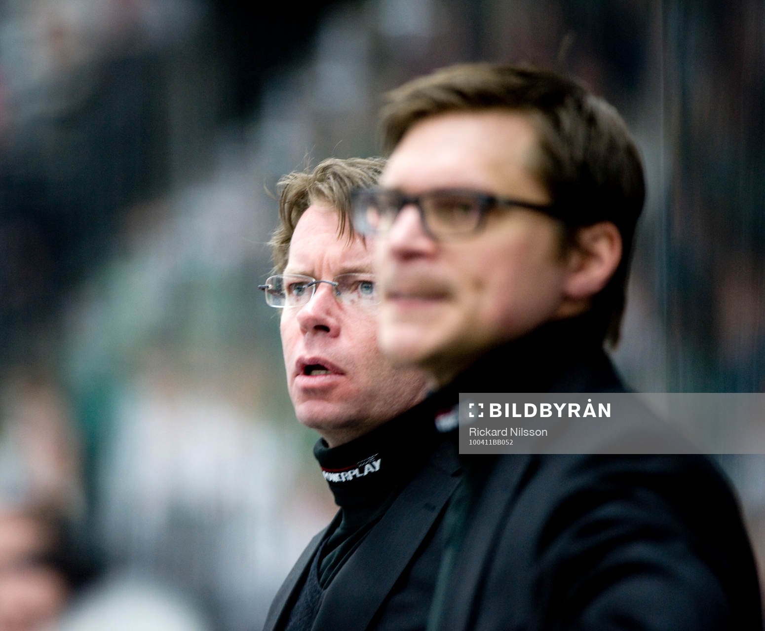 Pelle Svensson och Björn Hellkvist, tränare, Rögle