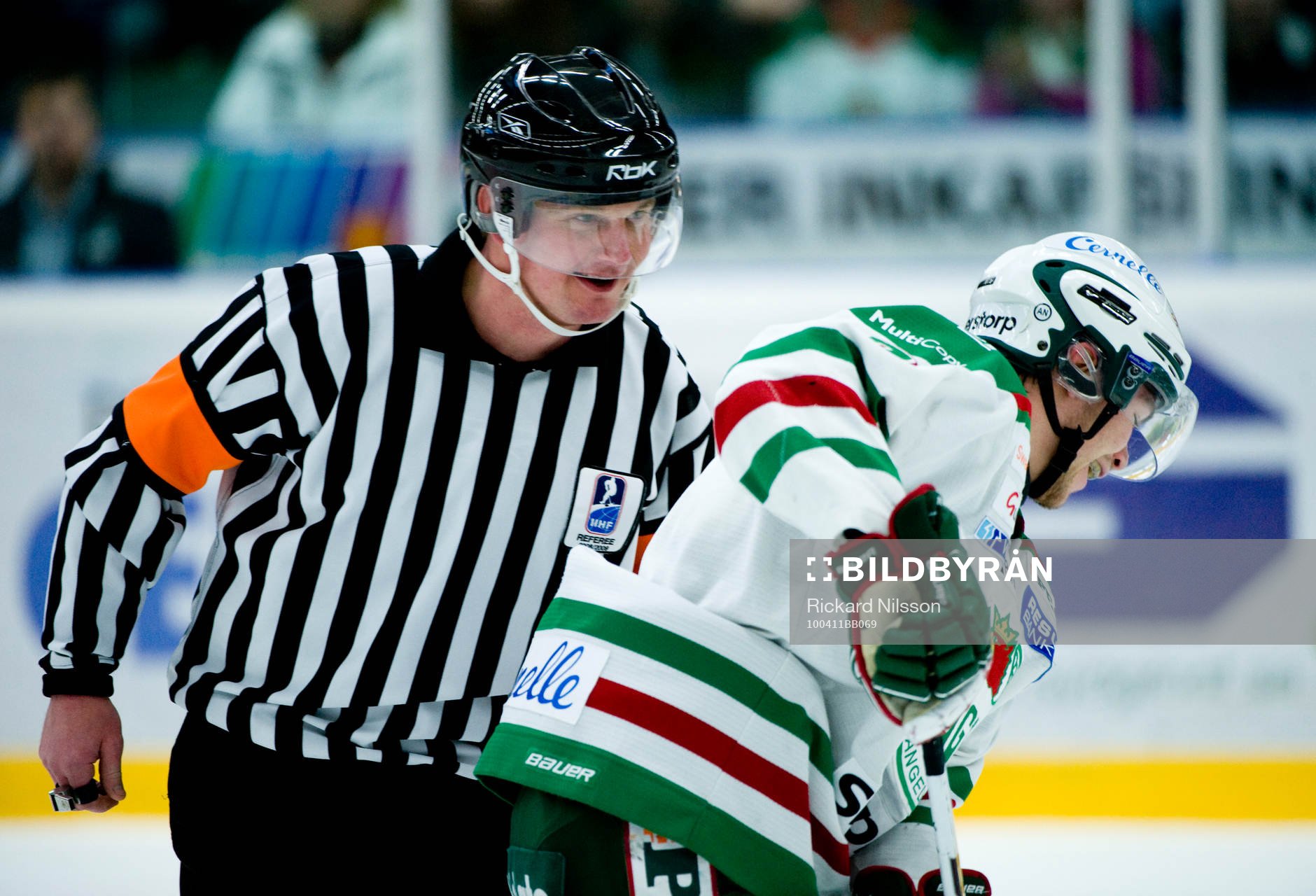 Marcus Vinnerborg, domare och Mads Bödker, Rögle