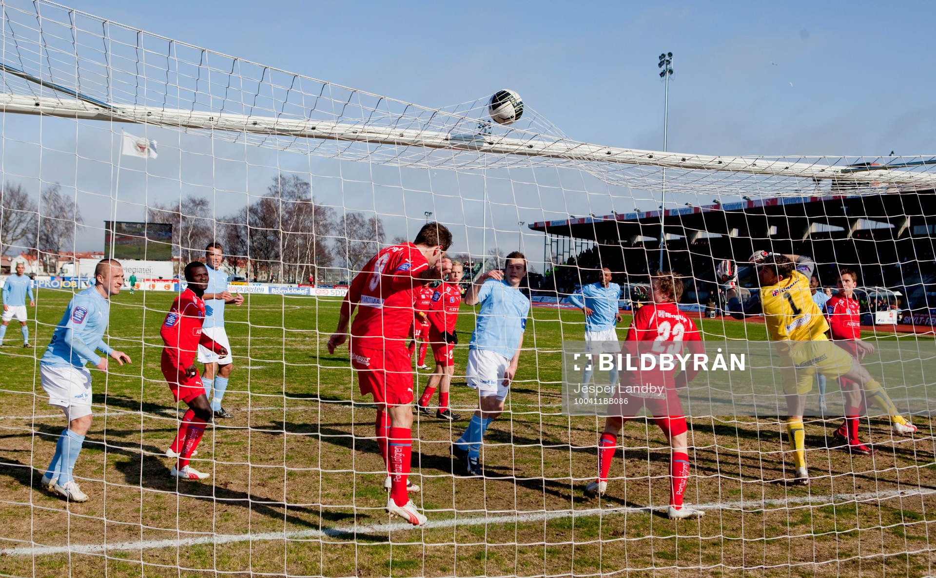 Markus Halsti, Malmö har nickat in 2-3 målet bakom Petter