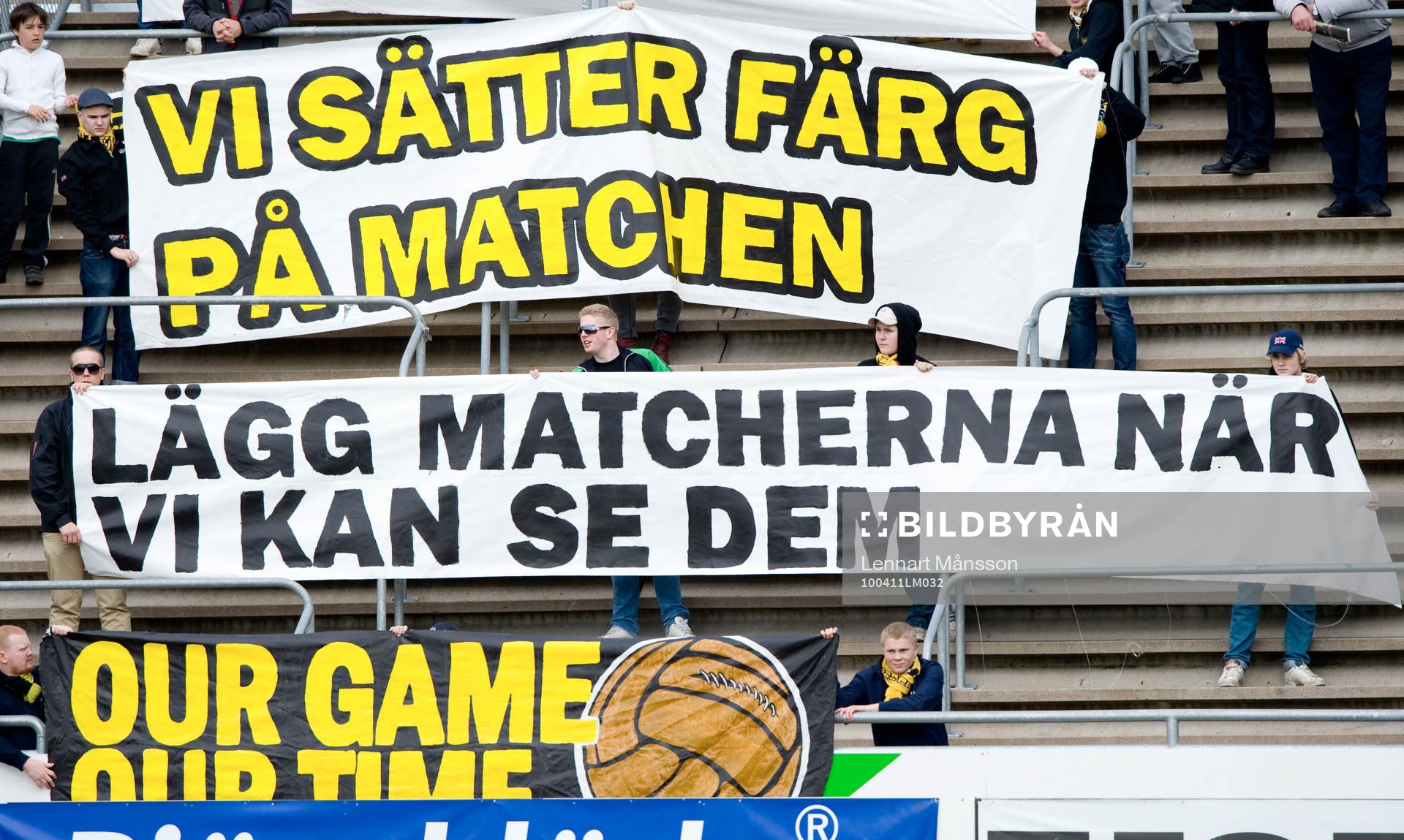 Inte populärt med 12.30 matcher, fansen protesterar