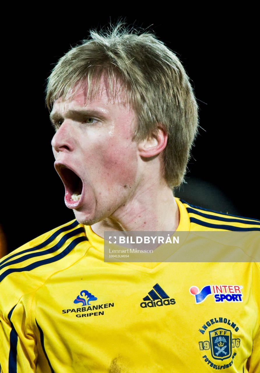 Robin Nilsson, skriker
