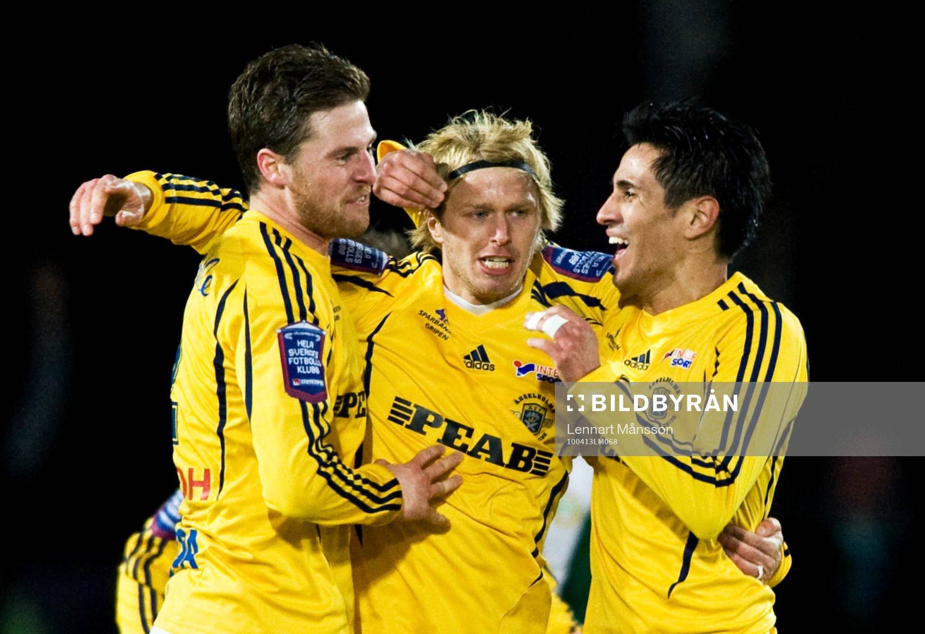 Björn Westerblad, David Bennhage och Antonio Rojas, jubel
