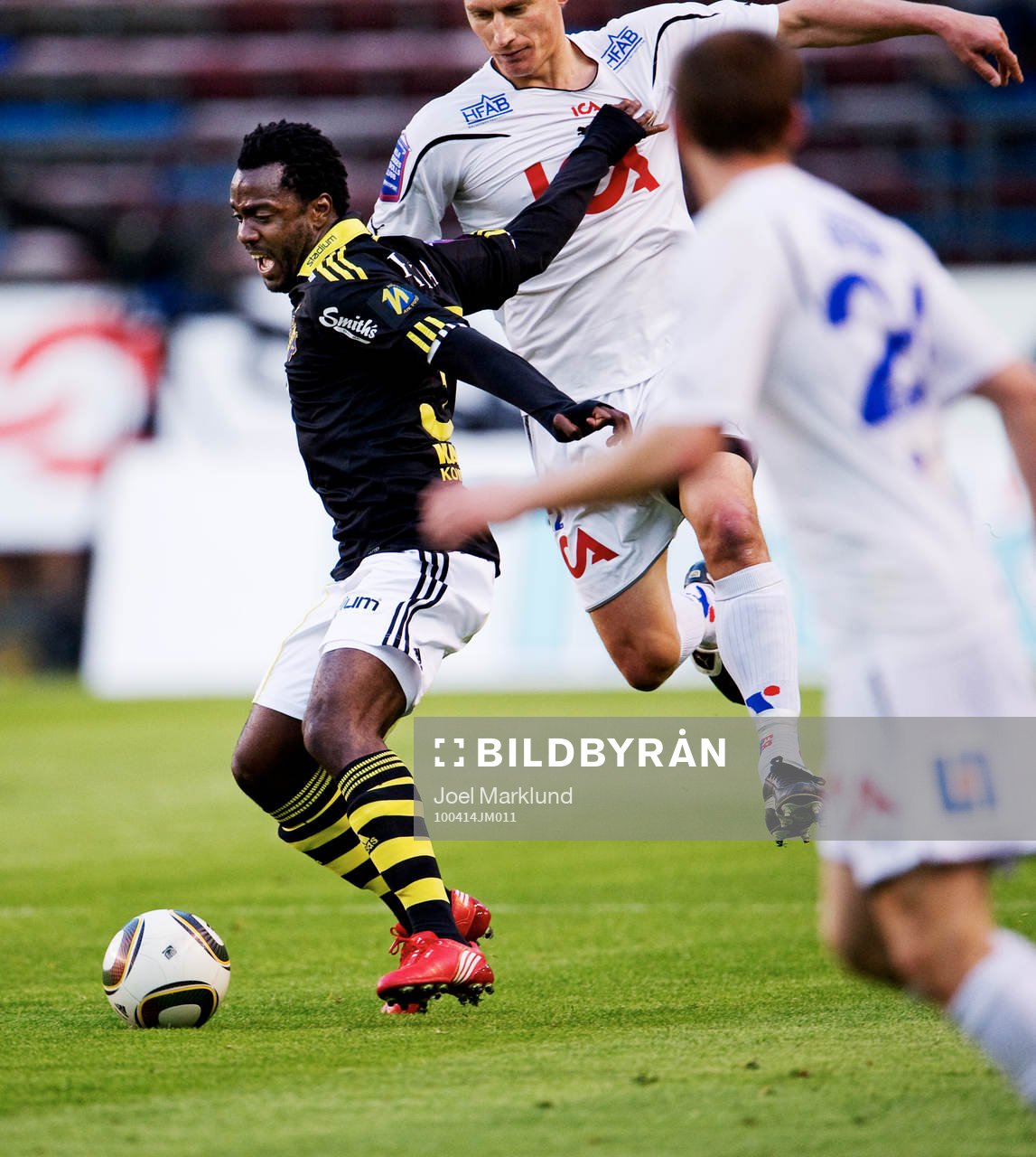 Dulee Johnson, AIK och Tomas Zvirgzdauskas, Halmstad