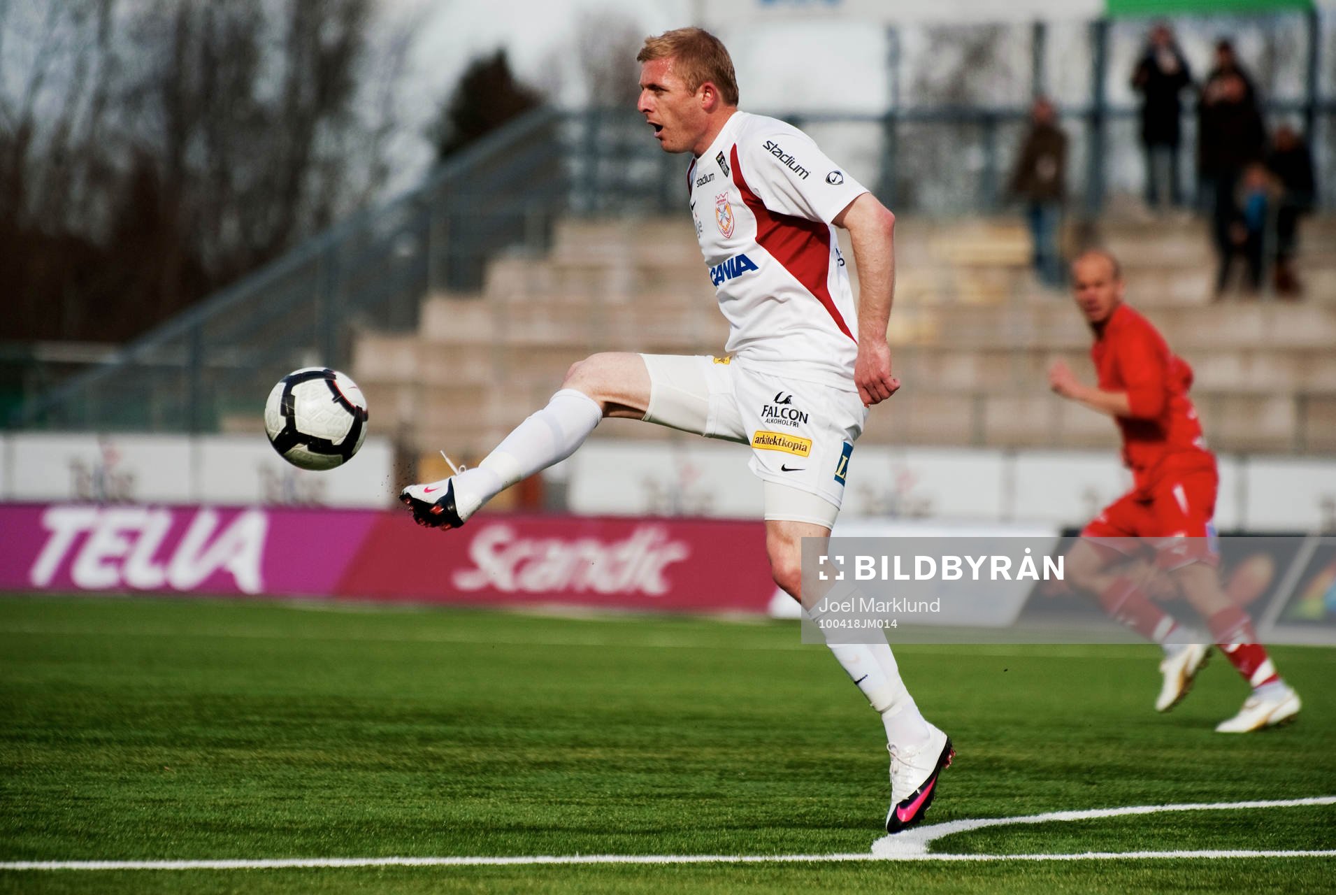 Xhevdet Llumnica, Assyriska