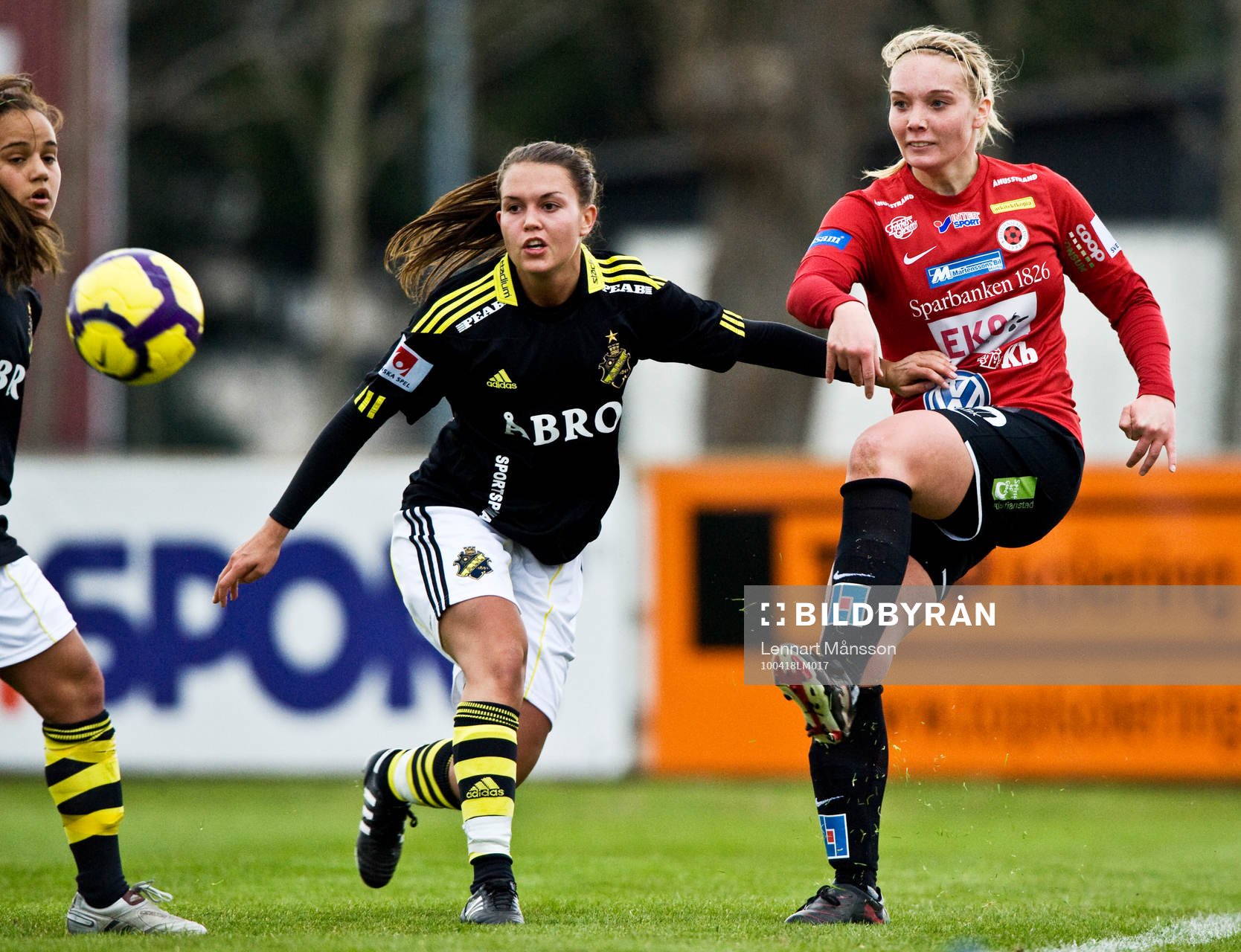 Emilia Appelquist, AIK och Margret Lara Vidarsdottir,