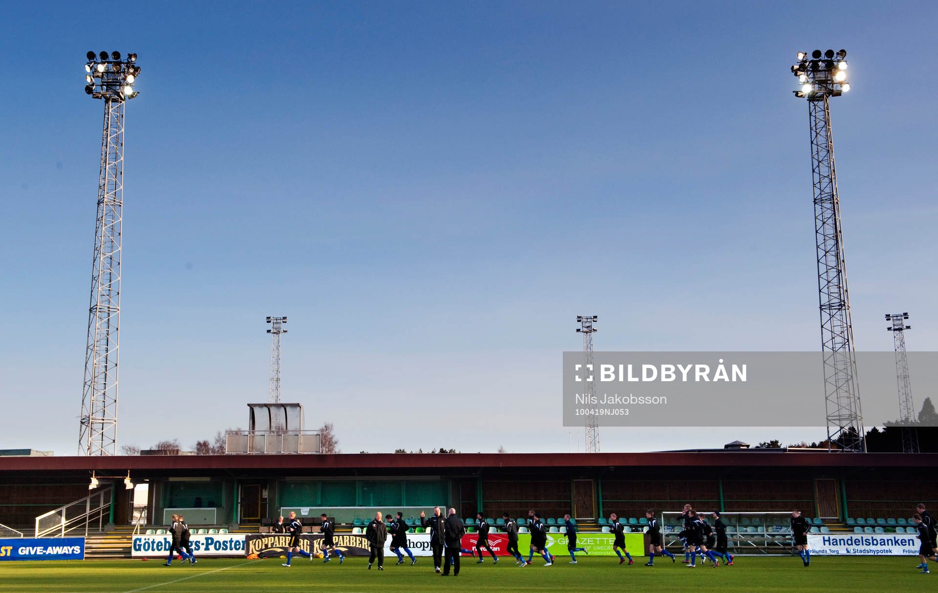 Fotboll, division 2, Utsikten tränar, träning