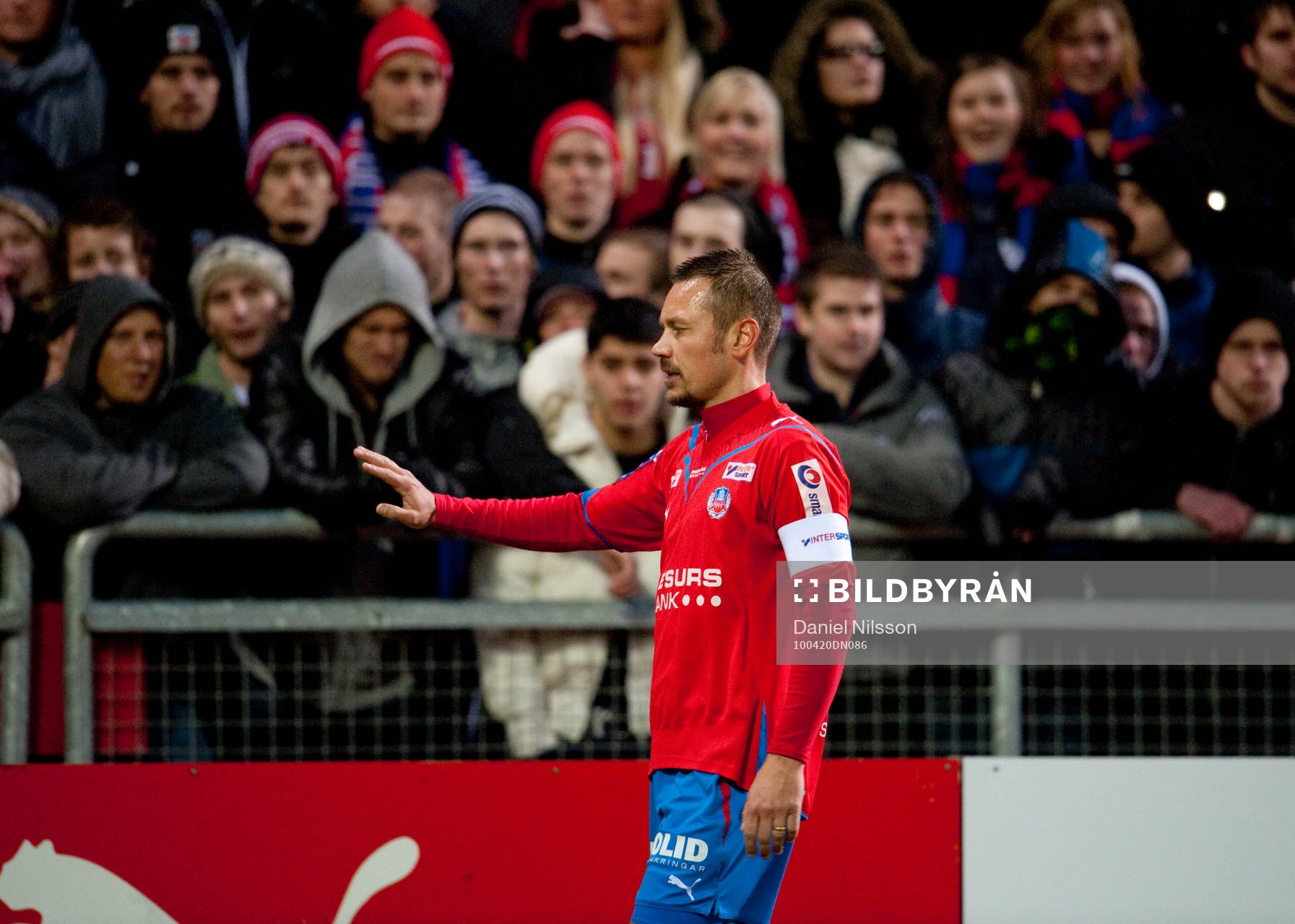 Marcus Lantz, Helsingborg får lugna publiken som kastade