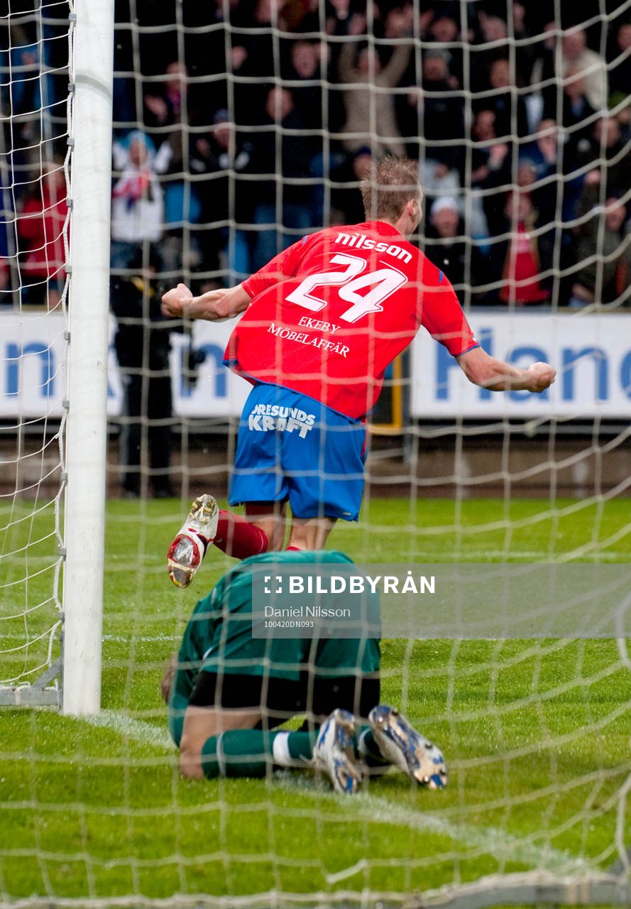 Marcus Nilsson, Helsingborg har gjort 2-1. Jubel. Johan