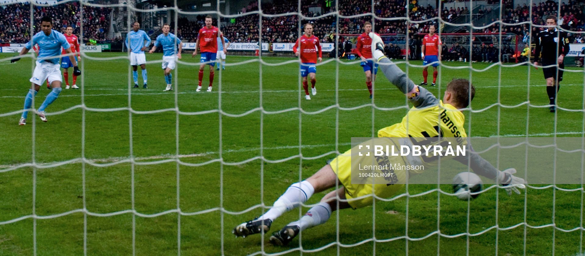 0-1 straff Wilton Figuiredo, Pär Hansson, målvakt,