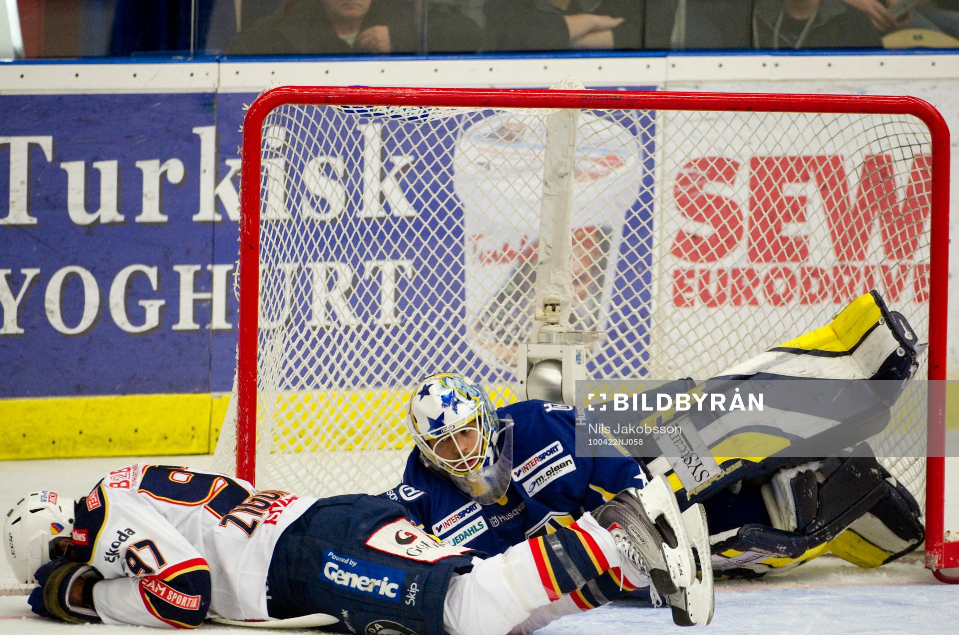 Michael Zigomanis, Djurgården, Stefan Liv, målvakt, HV71
