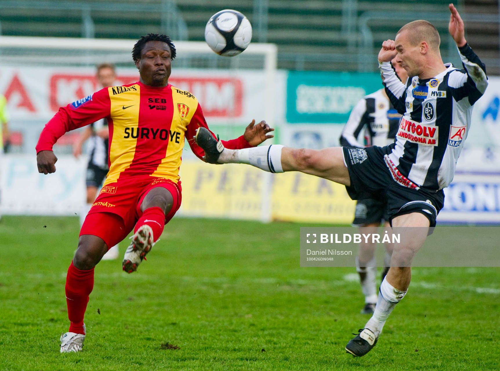 Obie Etie Ikechekwu, Syrianska och Fredrik Svanbäck,
