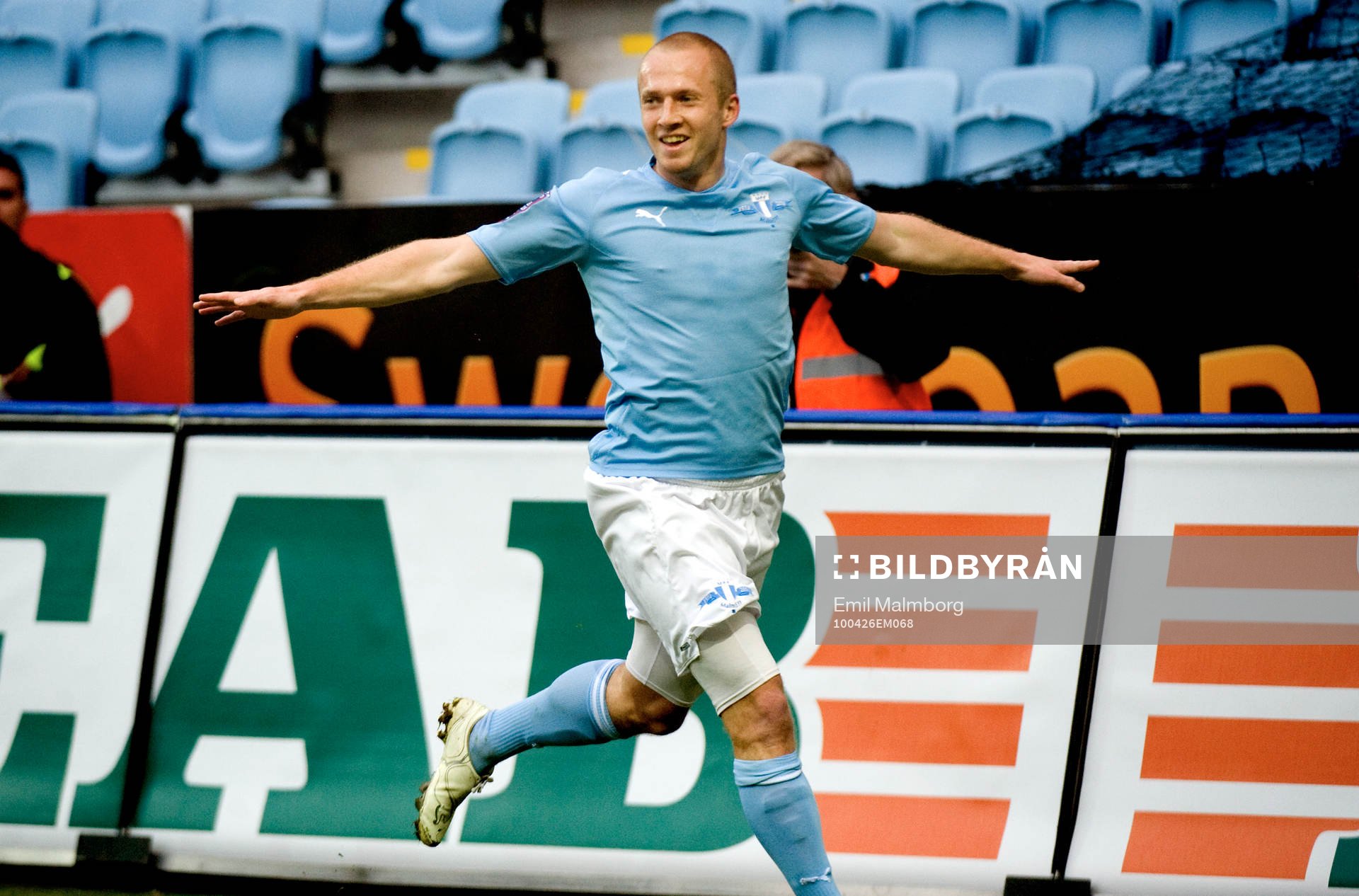 Daniel Larsson, Jubel