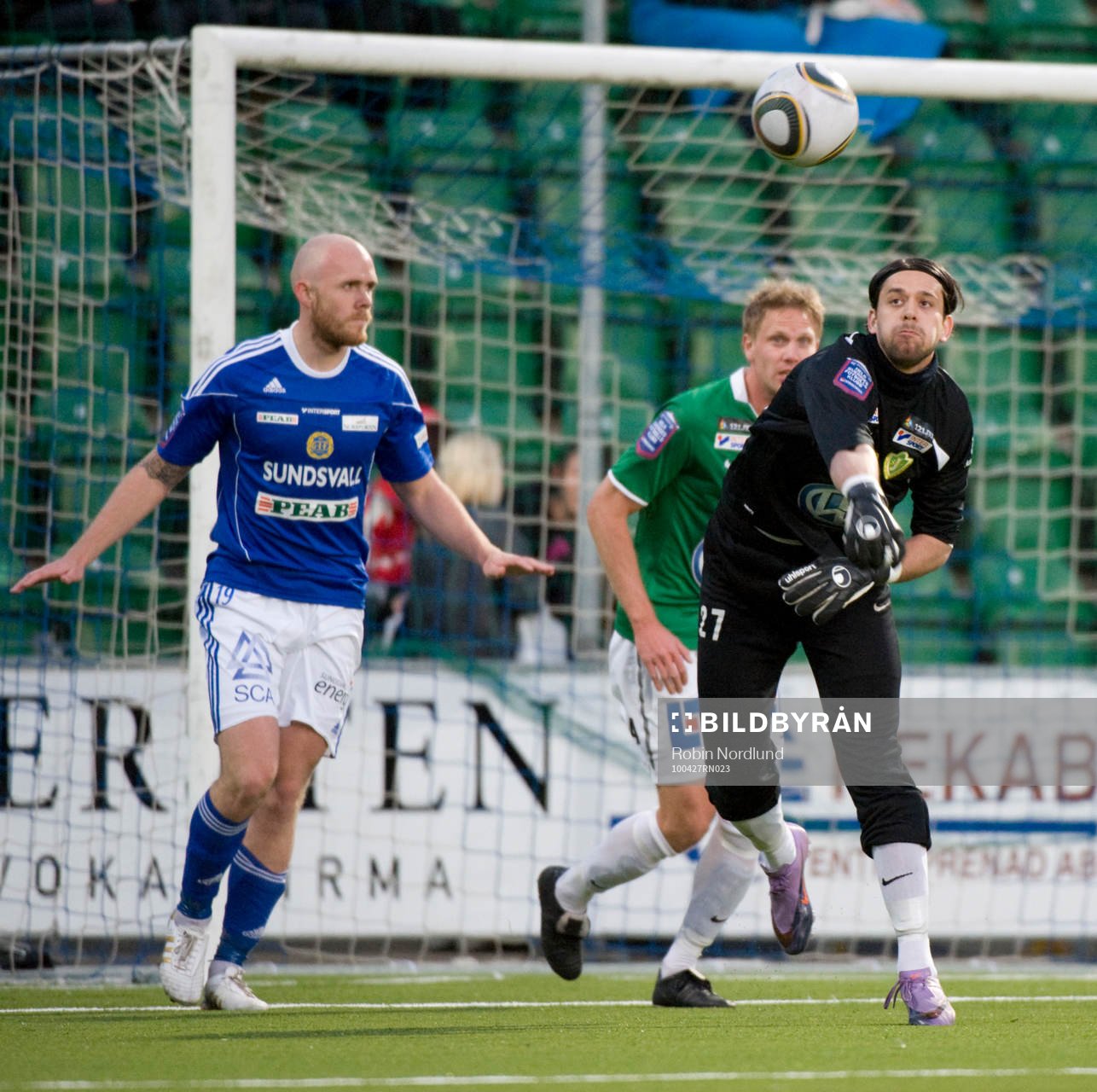 Nuredin Bakiu, Målvakt Jönköping