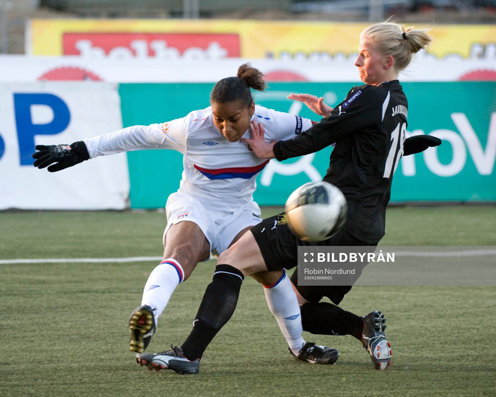 2, Umeå - Lyon: Sofia Jakobsson, Umeå mot Laura Georges,