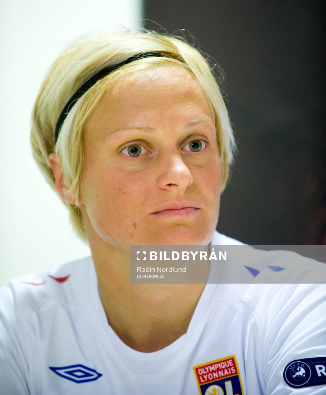 2, Umeå - Lyon: Amelie Rybäck, Lyon
