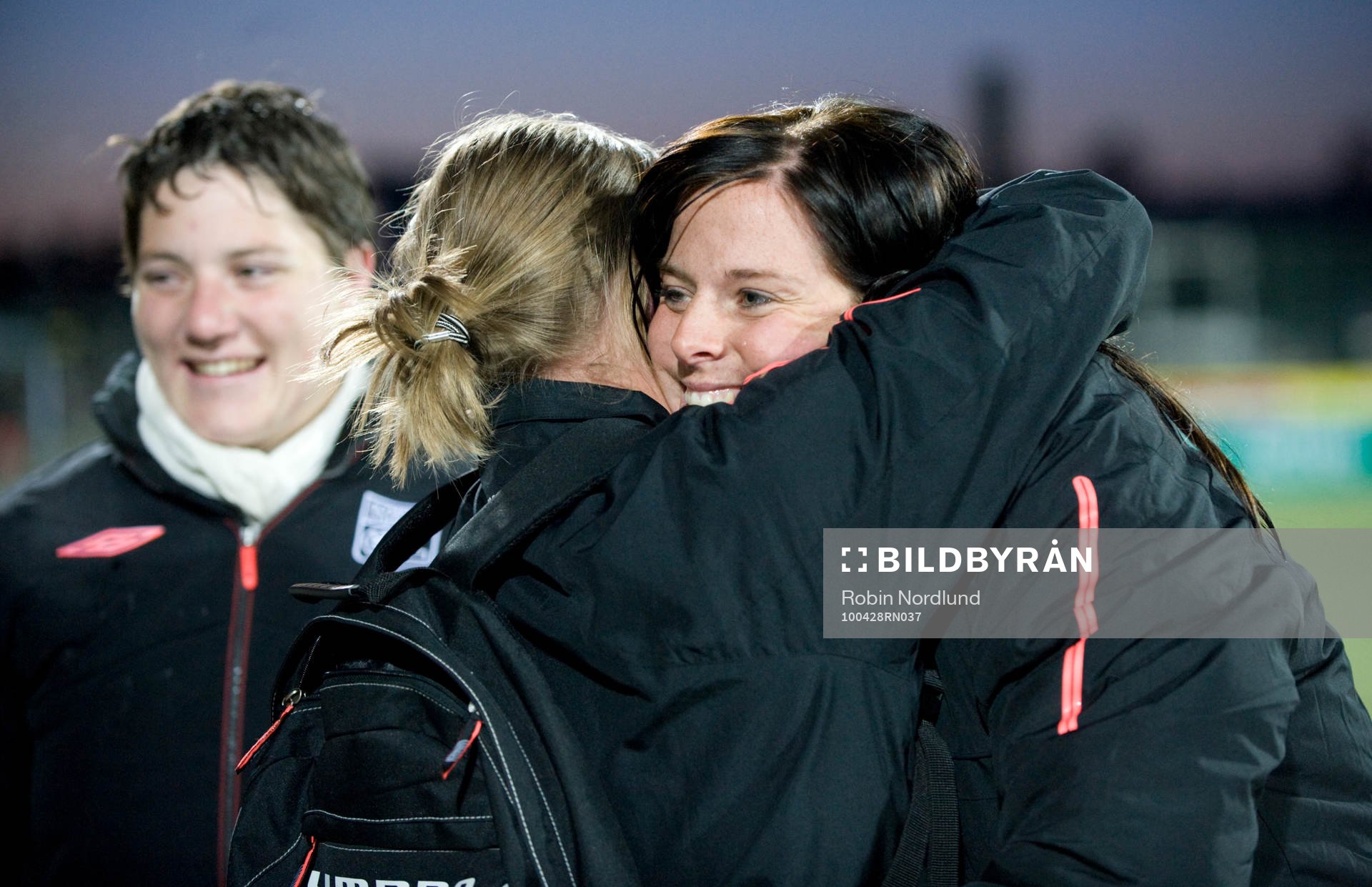 2, Umeå - Lyon: Lotta Schelin, Lyon jublar och blir