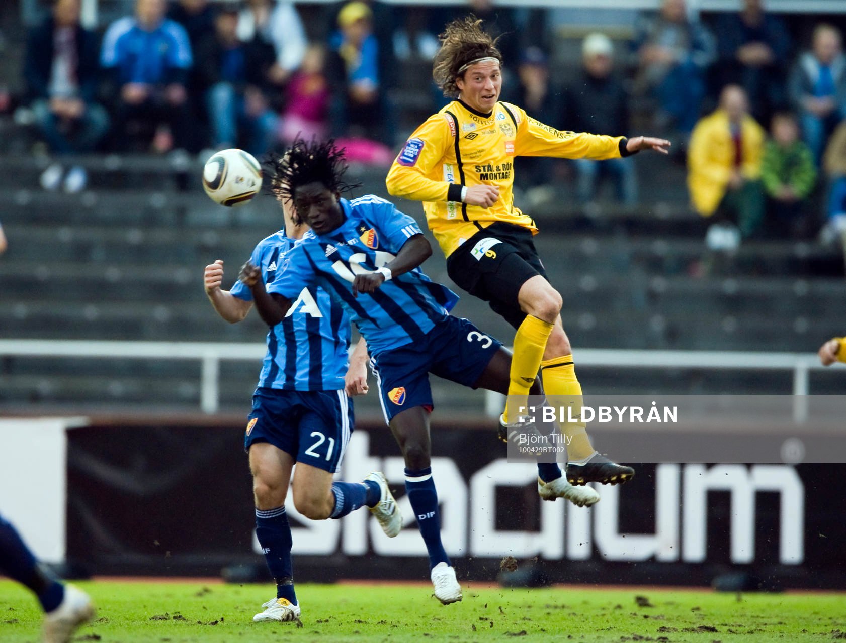 Yosif Ayuba, Djurgården och Peter Gitselov, Mjällby