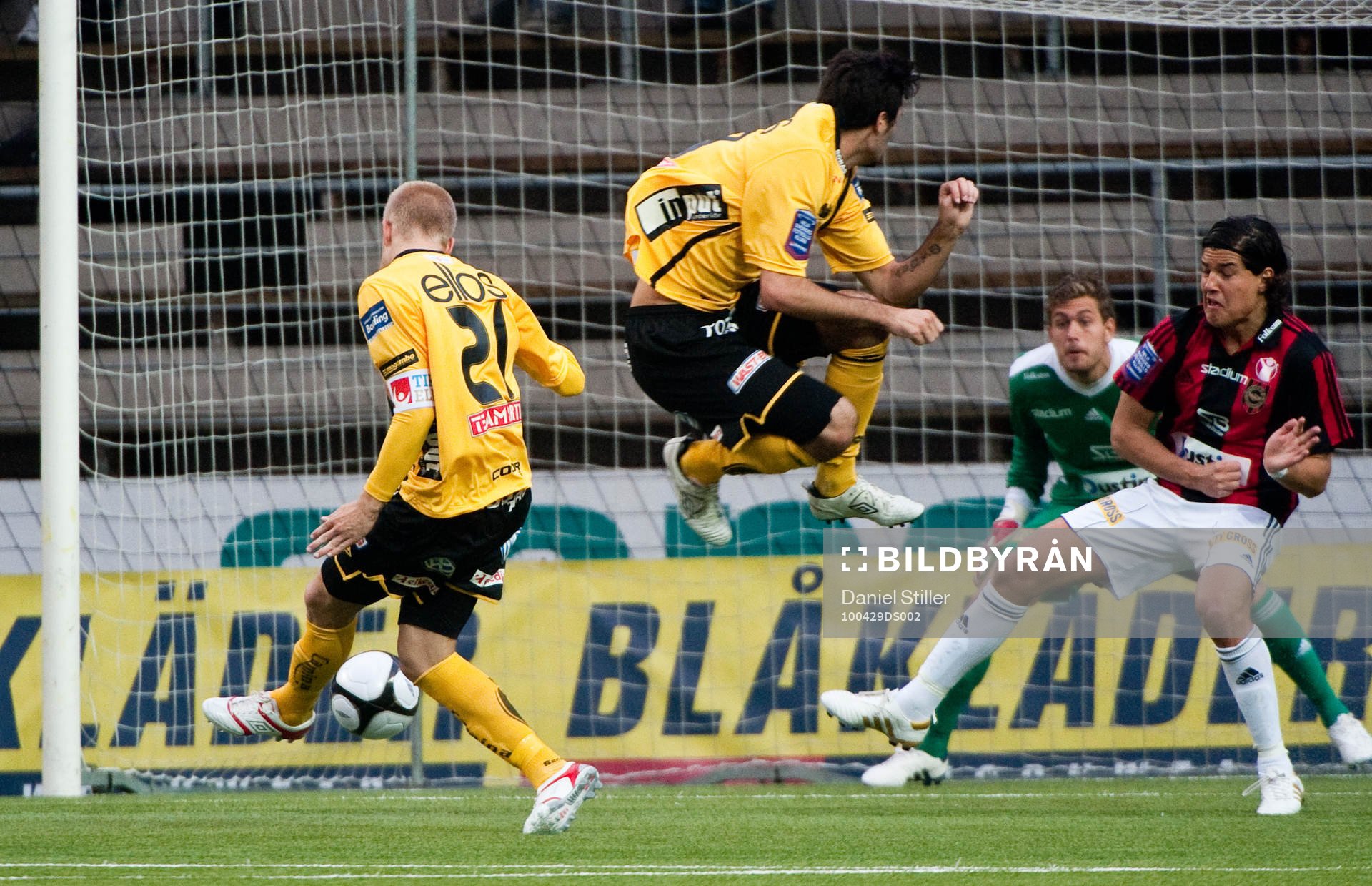 Johan Larsson,Elfsborg, gör 1-0