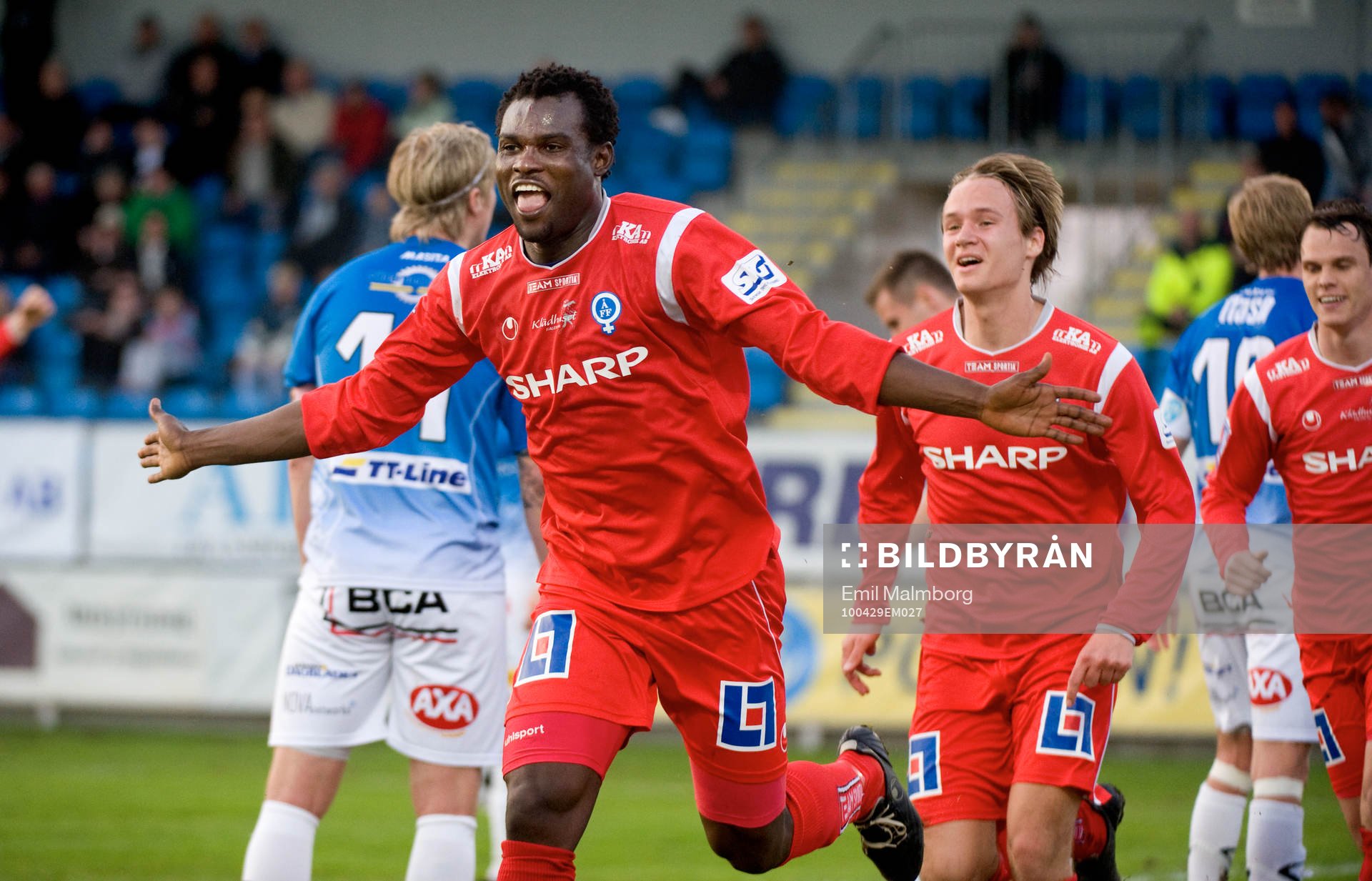  Etuwe Prince Eboagwu, Åtvidaberg gör 3-0. Jubel.