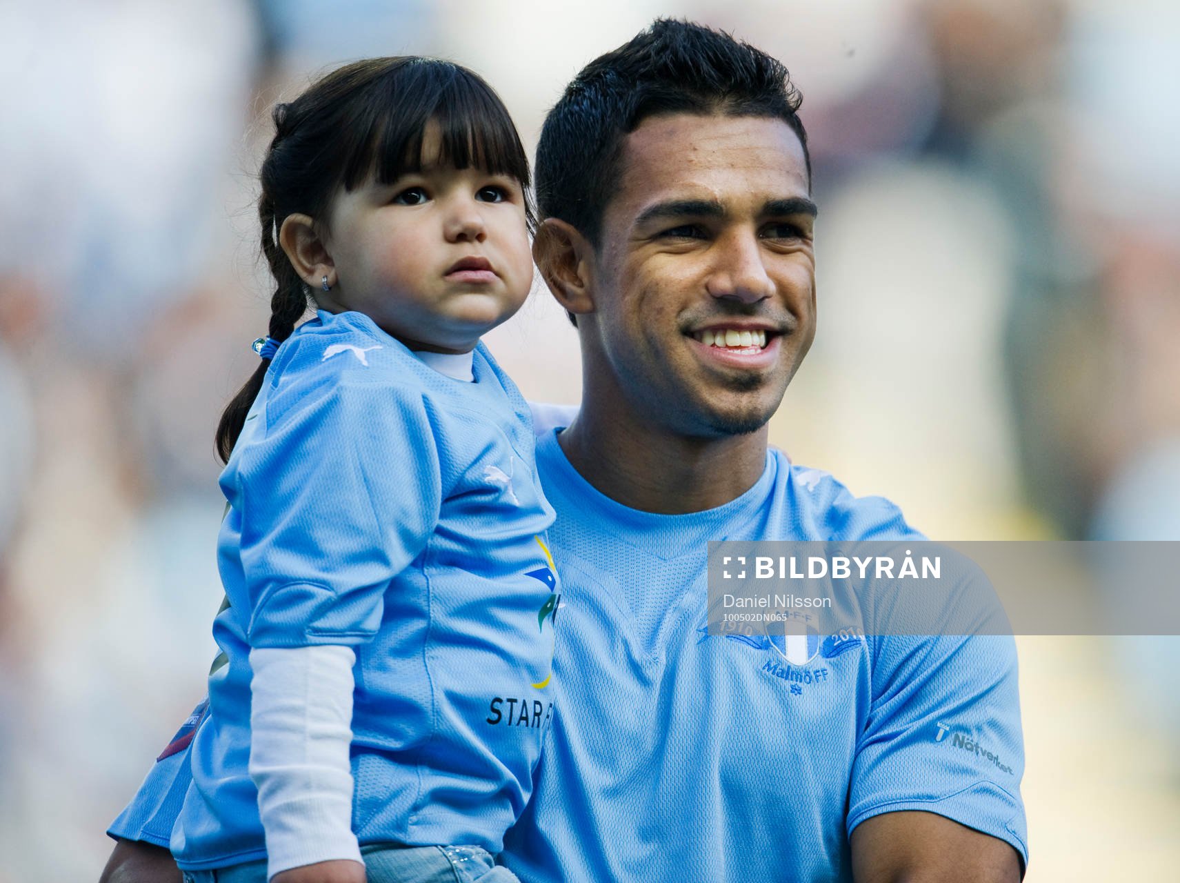 Wilton Figueiredo med flicka