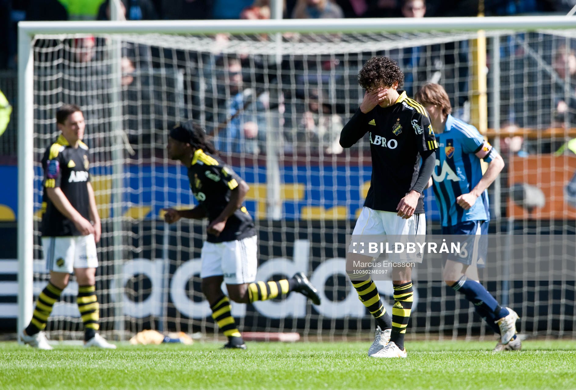 Jorge Ortiz, AIK tar sig för ansiktet