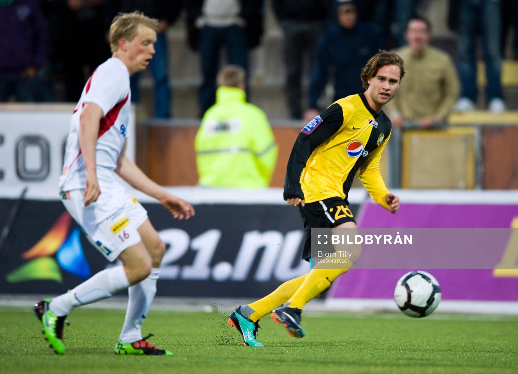 Mikael Thorstensson, Assyriska och Simon Helg, Hammarby