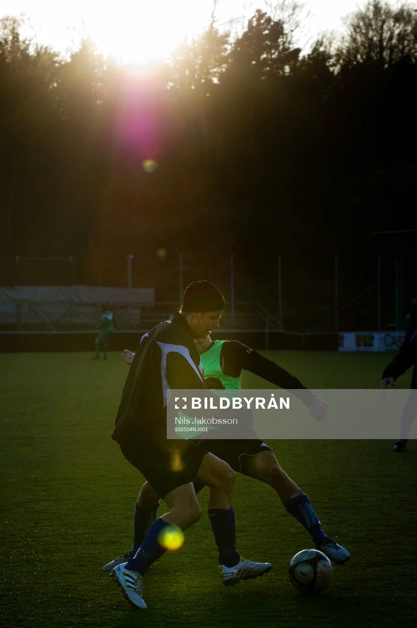 Fotboll, division 2, Utsikten tränar, träning