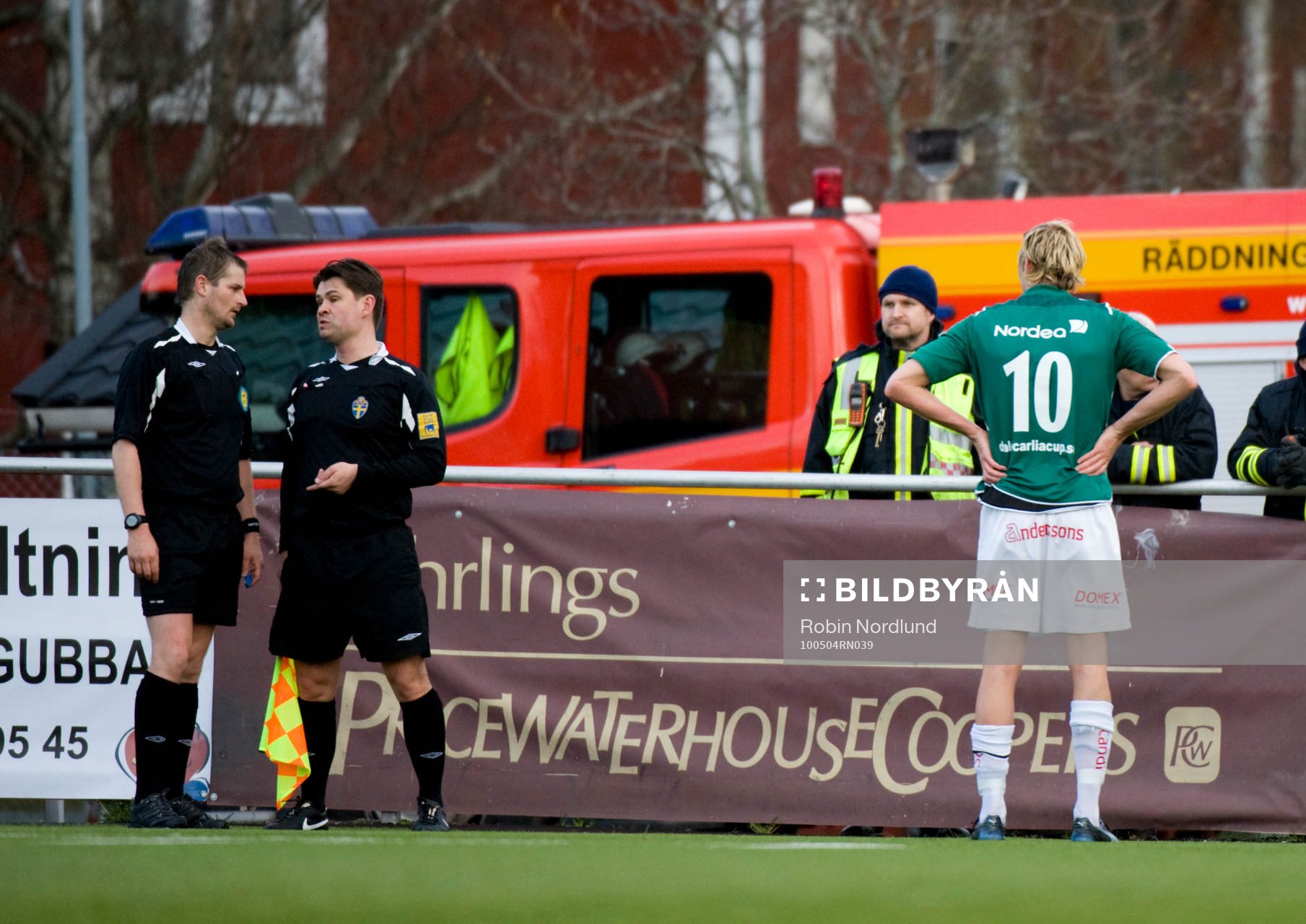 Domare, Martin Olsson och linjemannen