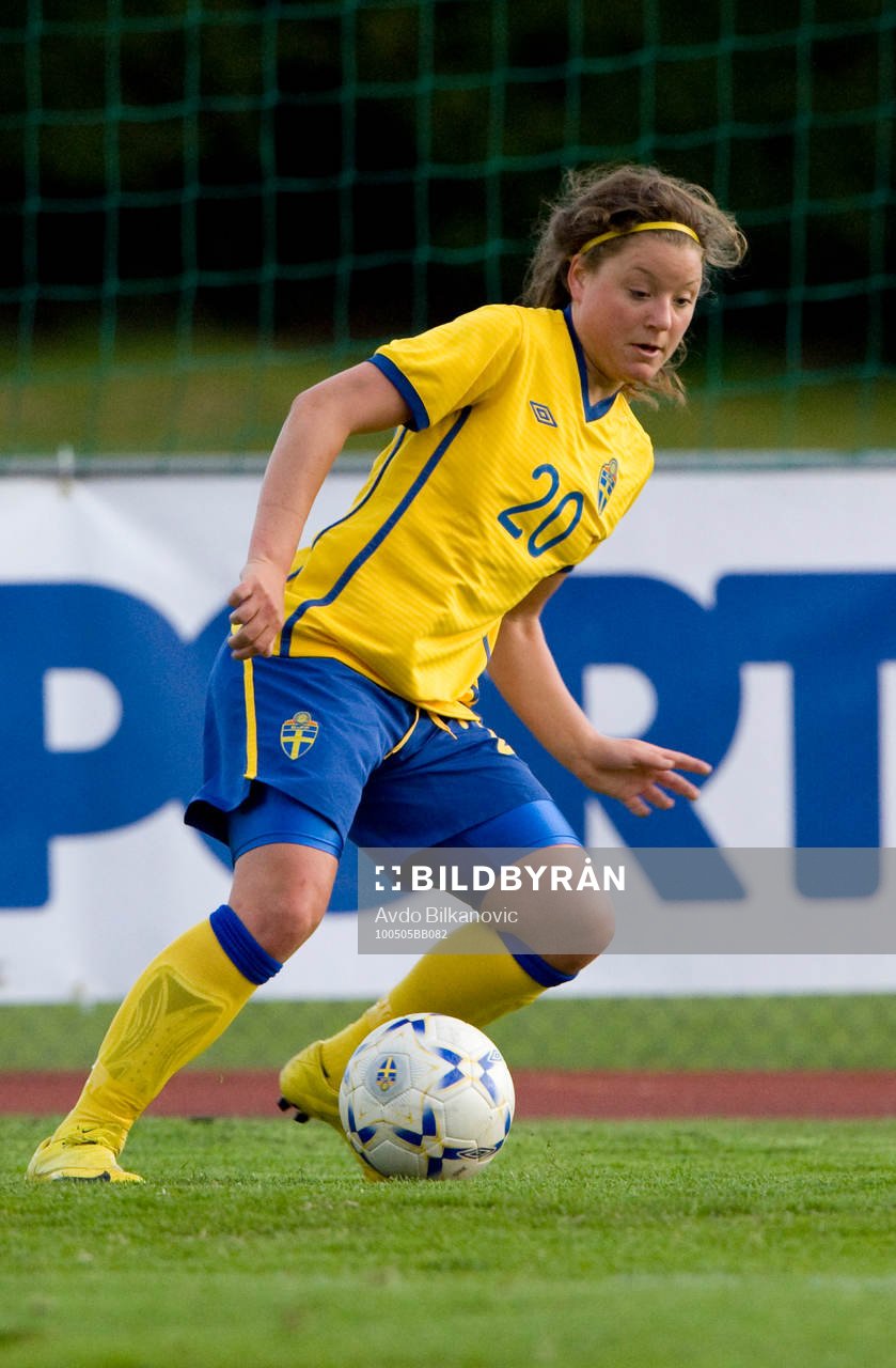 Kristin Carlsson, Sverige