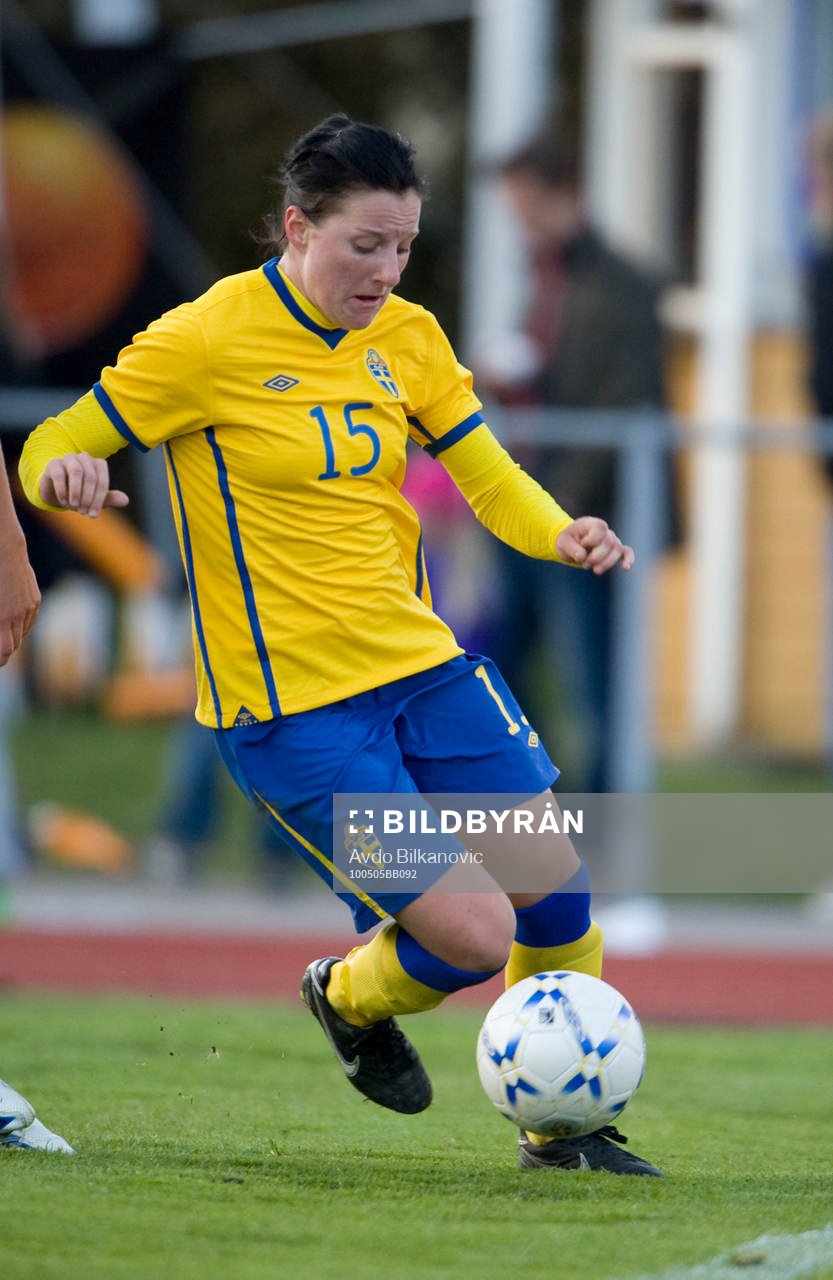 Mia Carlsson, Sverige