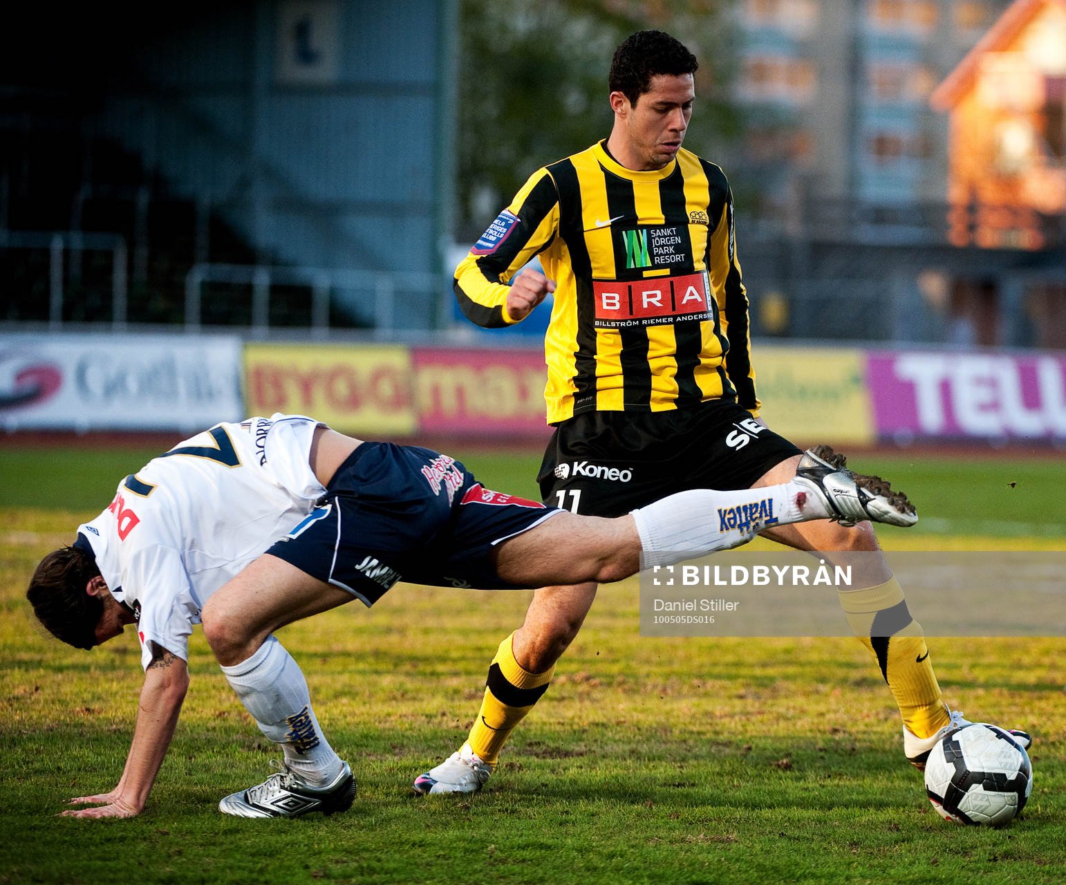 Vinicius, Häcken. Jonatan Berg, Gefle