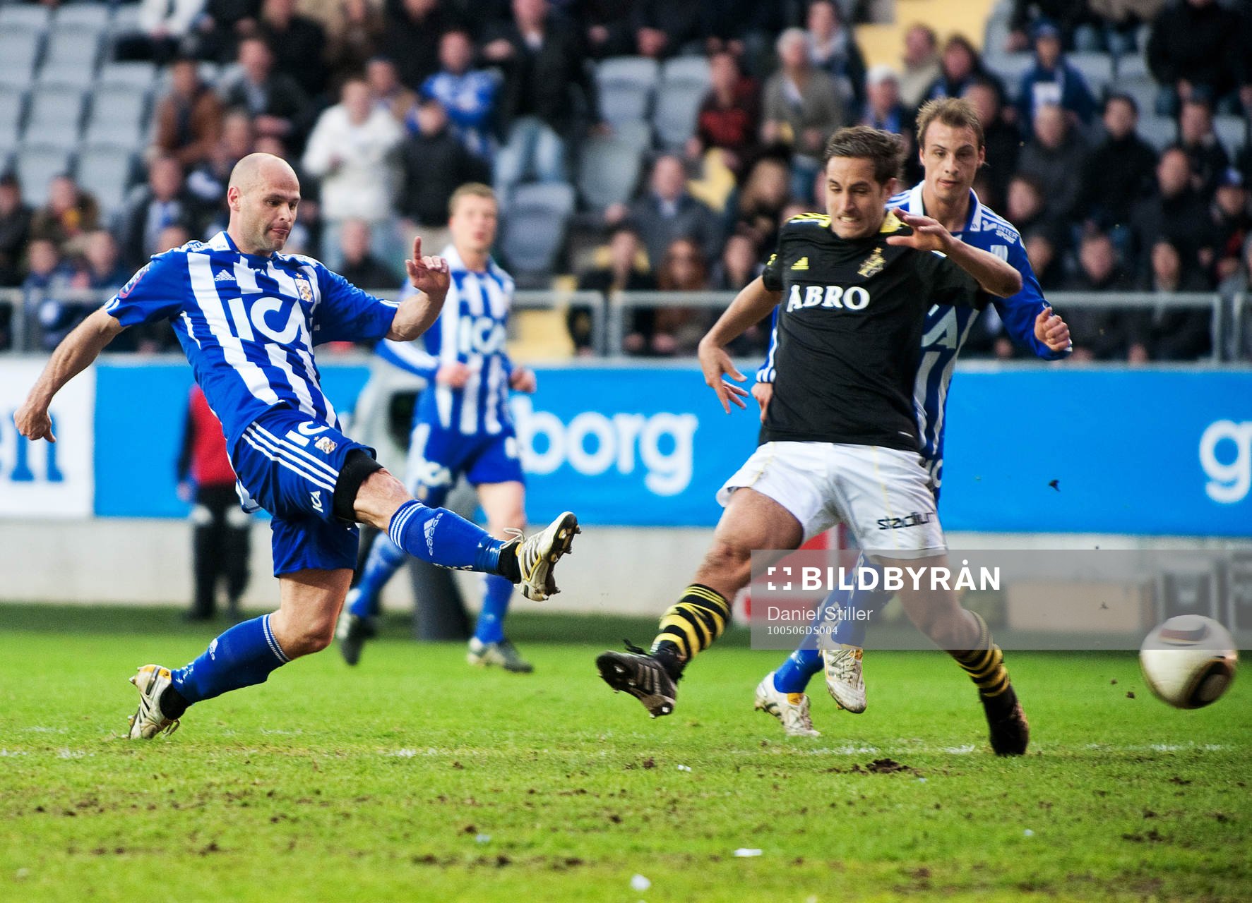 Thomas Olsson, IFK Göteborg, gör 2-0