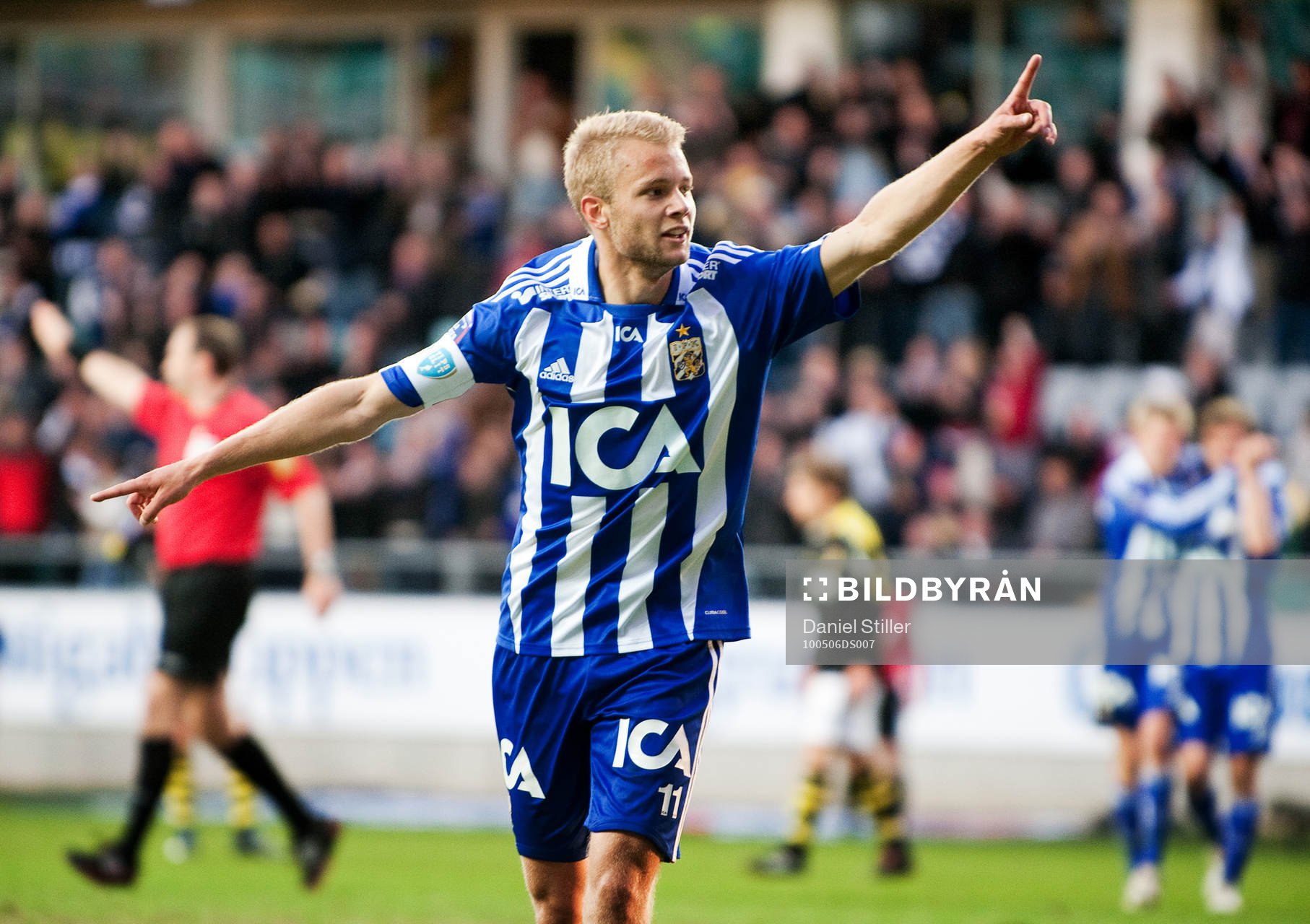Robin Söder gör 3-0 till IFK Göteborg. Jubel